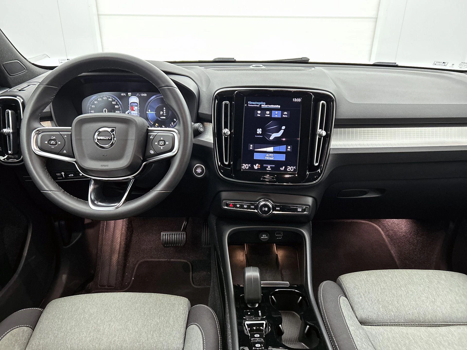 Volvo XC40 T5 Recharge Plus Bright