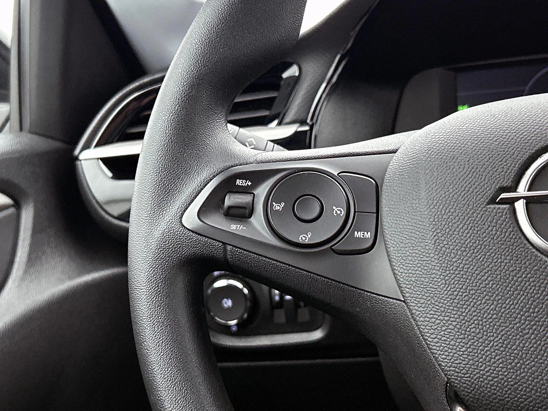 Opel-Corsa-e-image-5