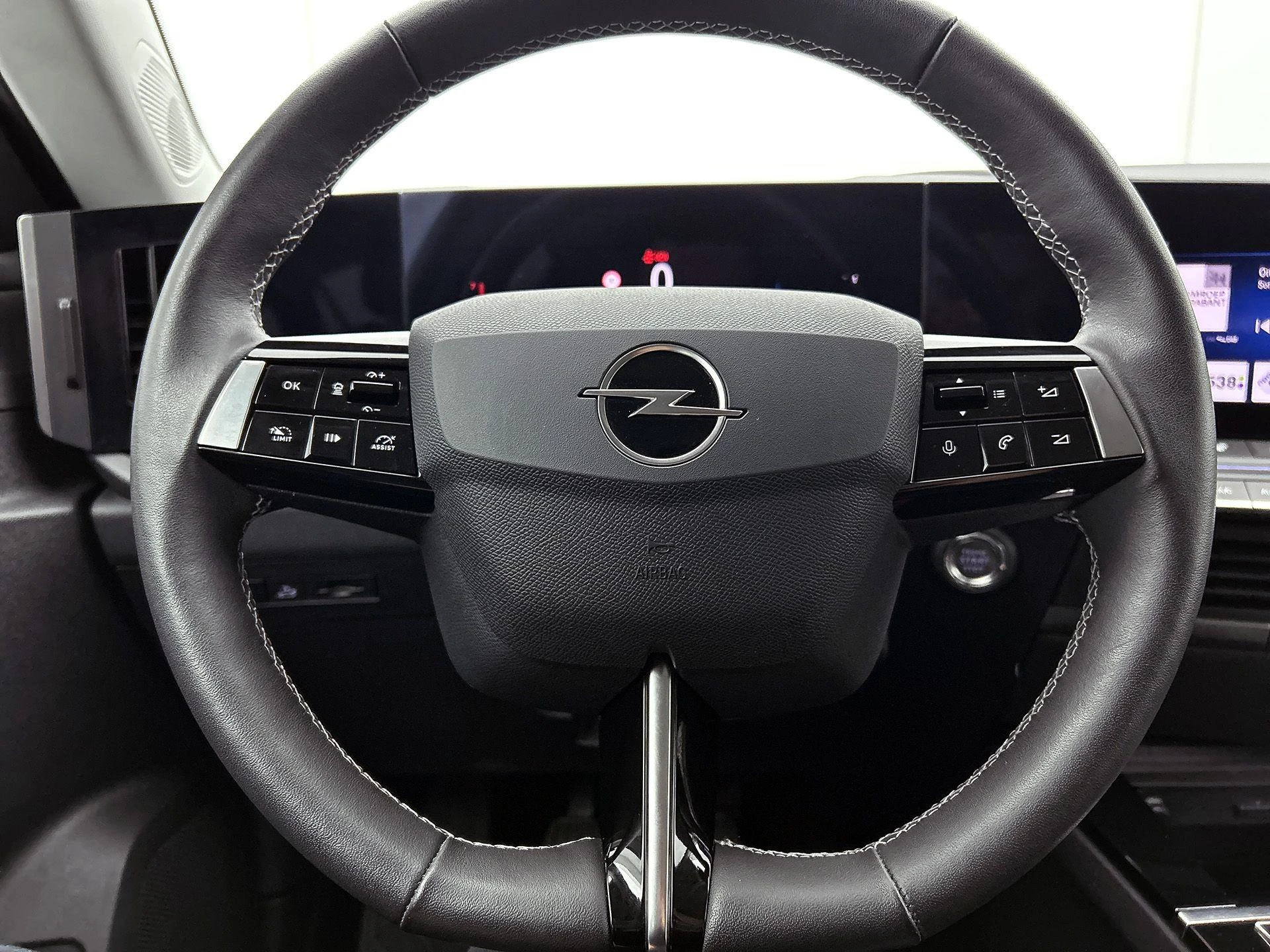 Opel-Astra-image-30