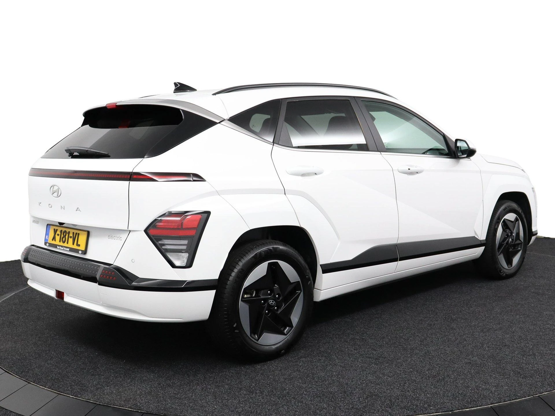 Hyundai-Kona-image-1