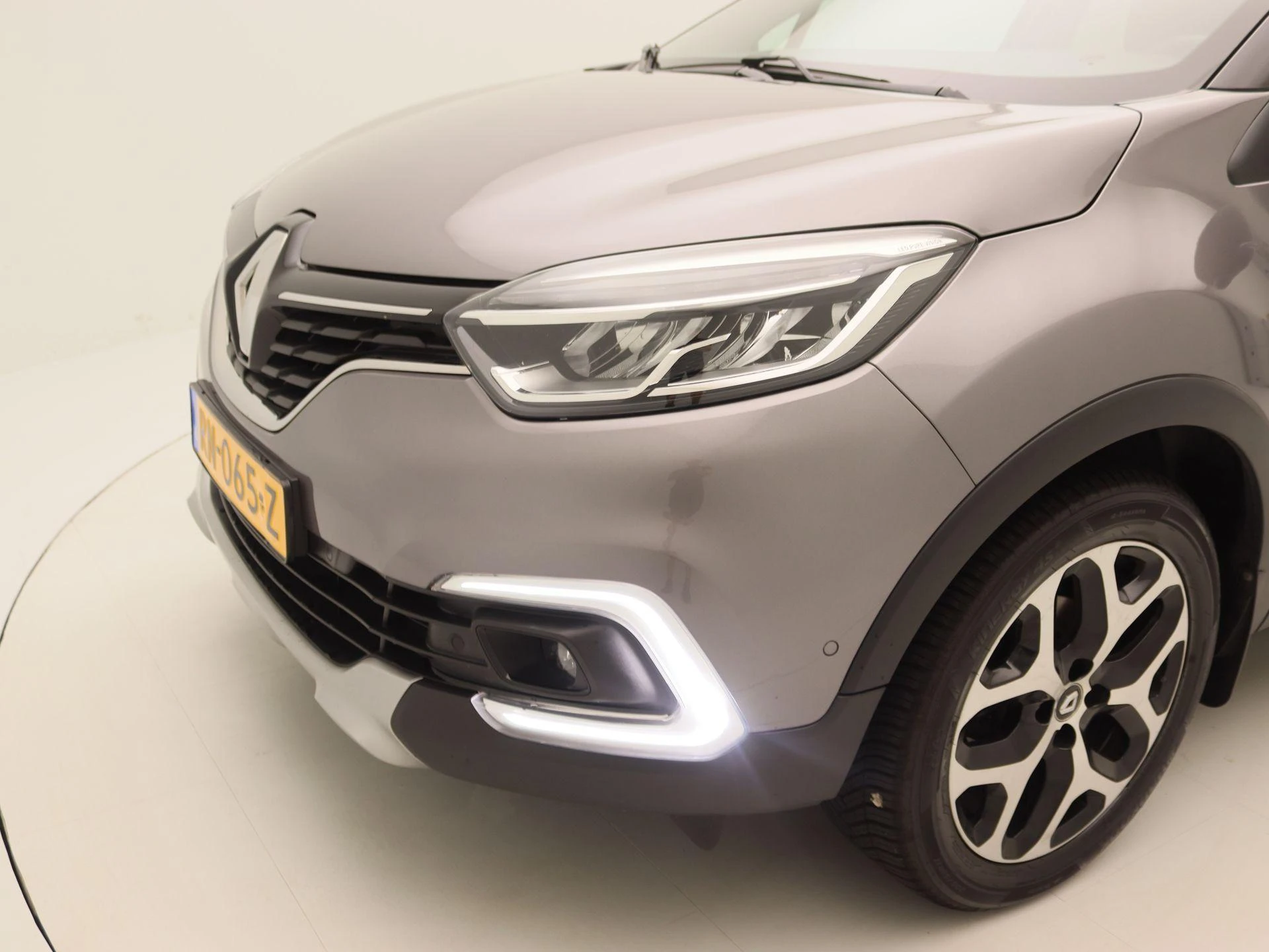 Renault-Captur-image-14