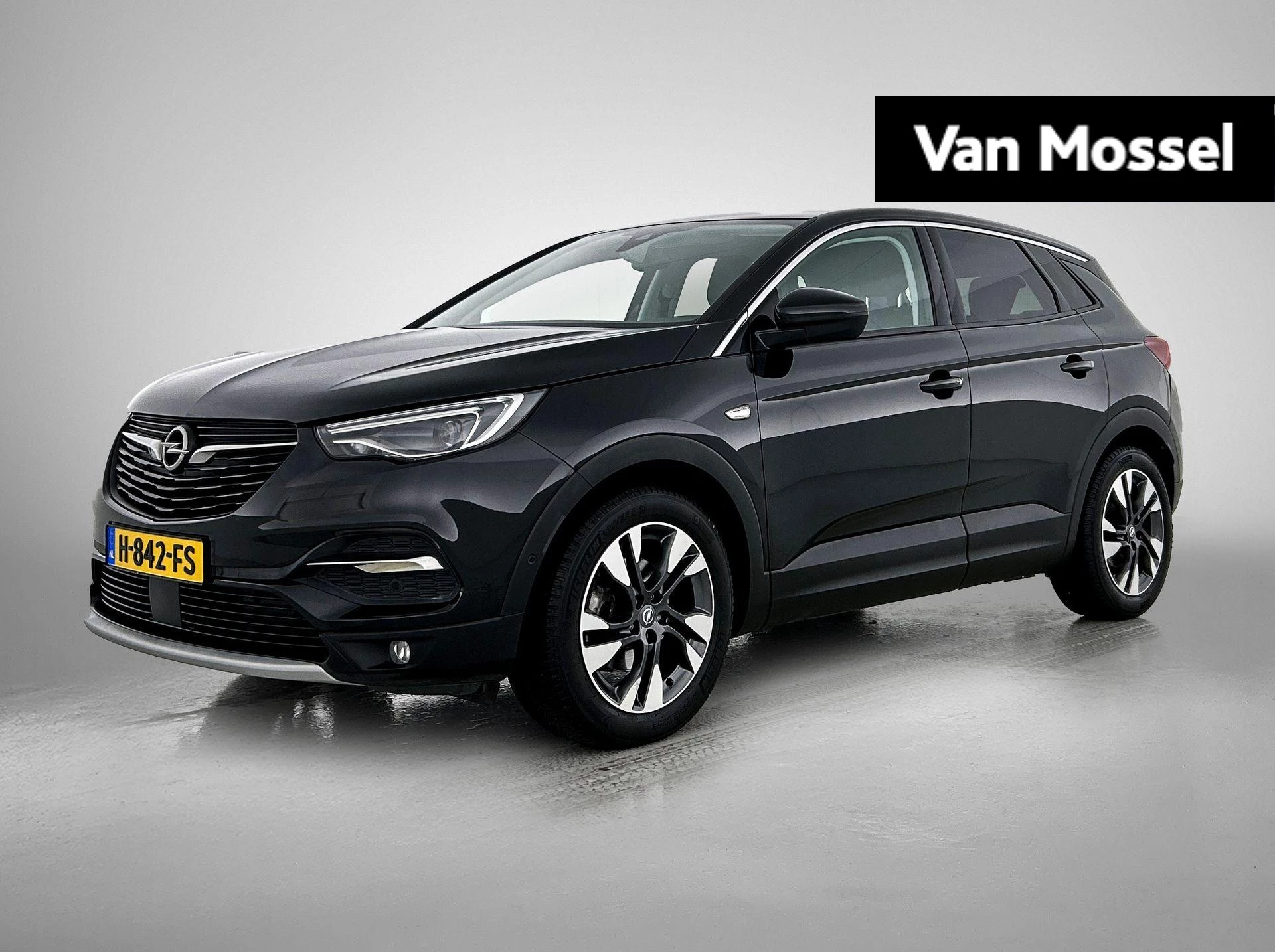 Opel-Grandland X-image-0