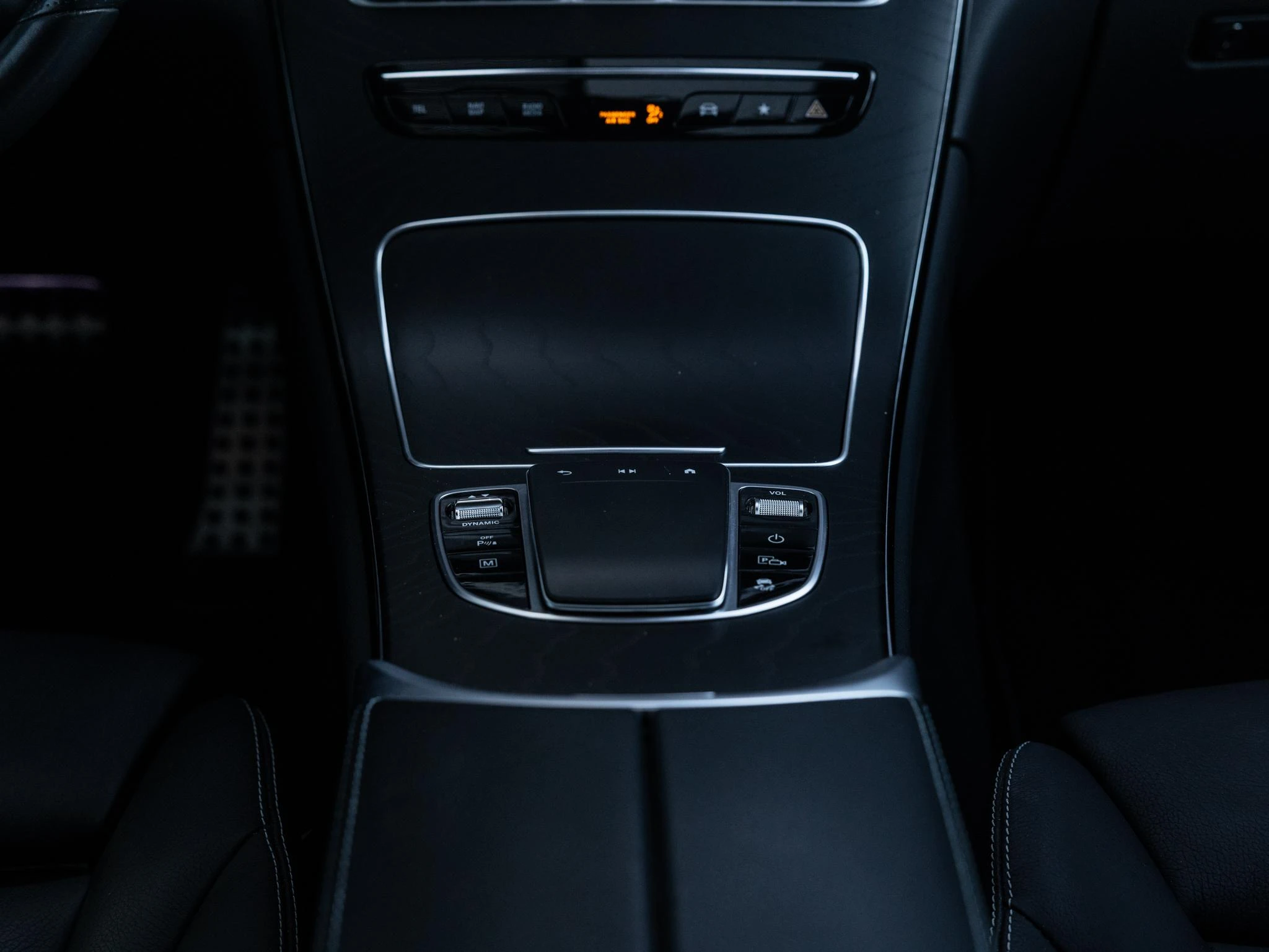 Mercedes-Benz-GLC-image-10