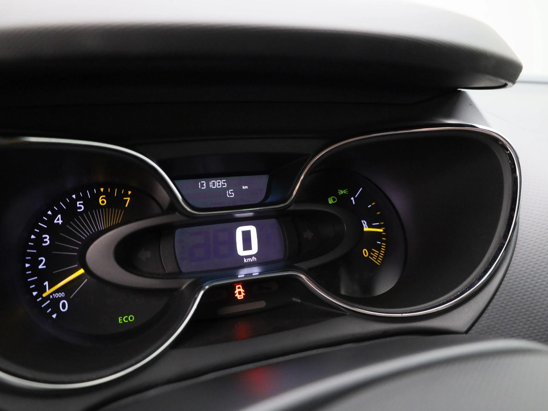 Renault-Captur-image-8