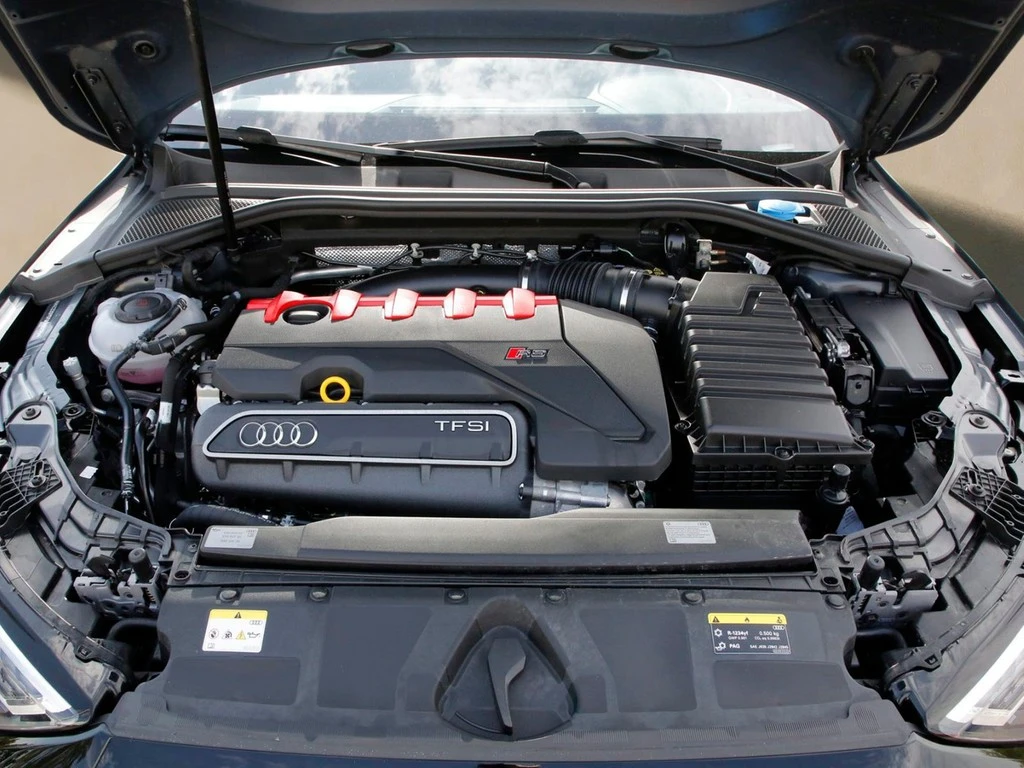 Audi-RS3-image-18