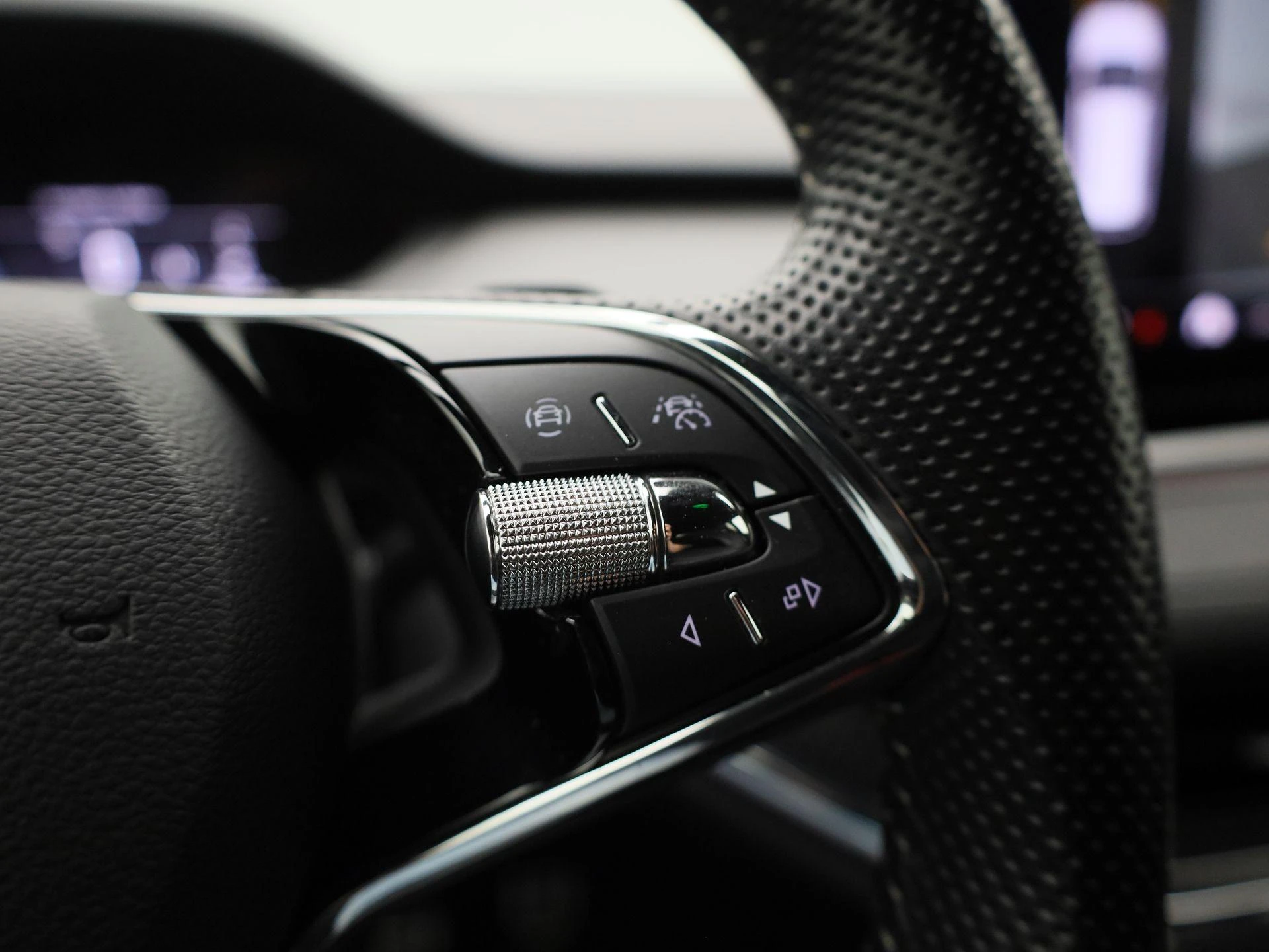 Škoda-Enyaq iV-image-18