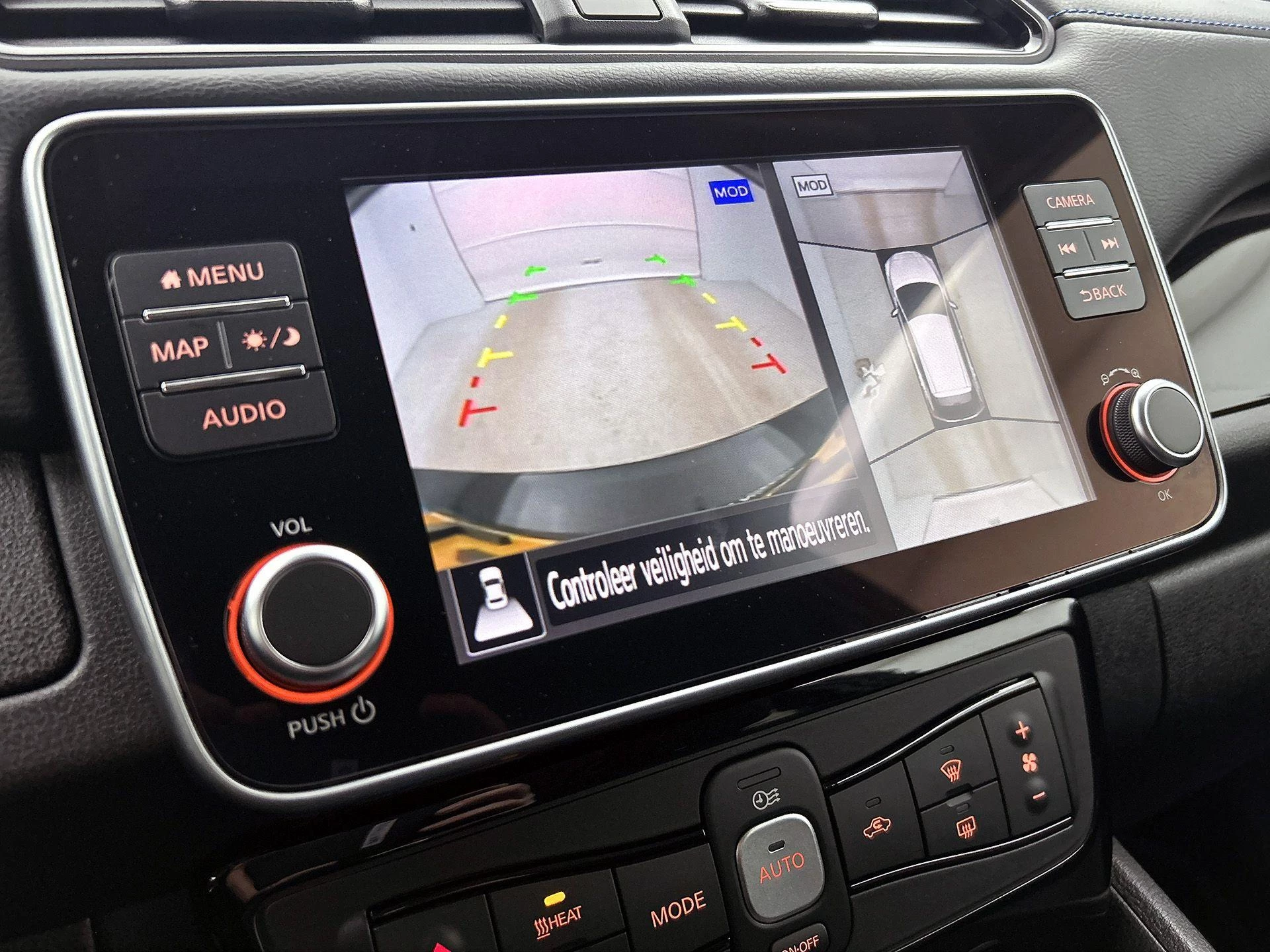 Nissan-Leaf-image-19