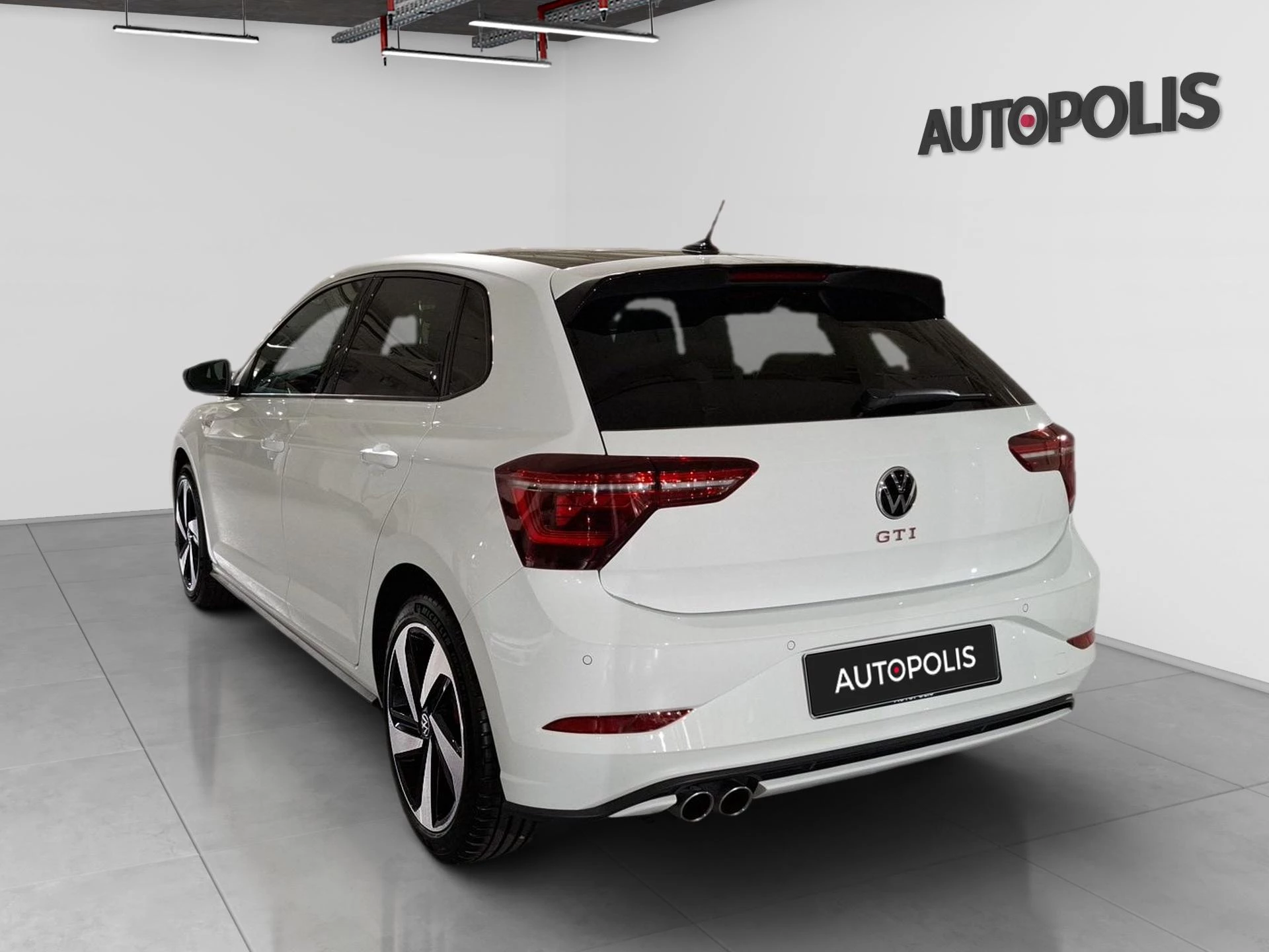 Volkswagen-Polo-image-19