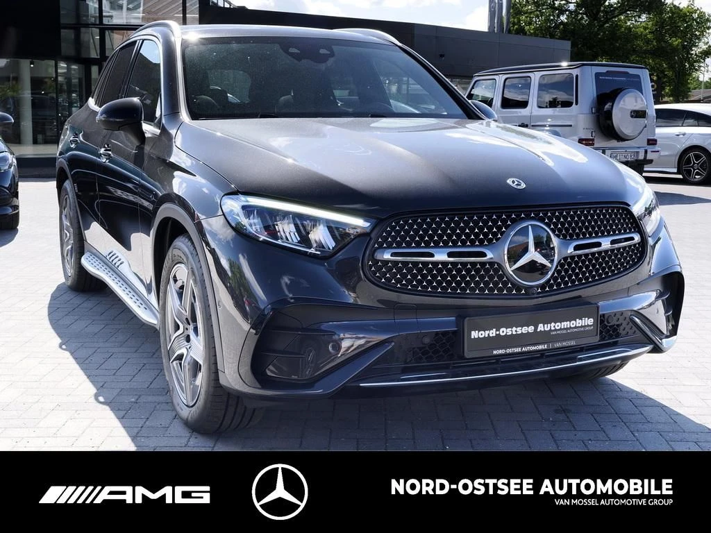 Mercedes-Benz GLC 300 d AMG 4M AHK PANO SHZ KLIMA AMG Line