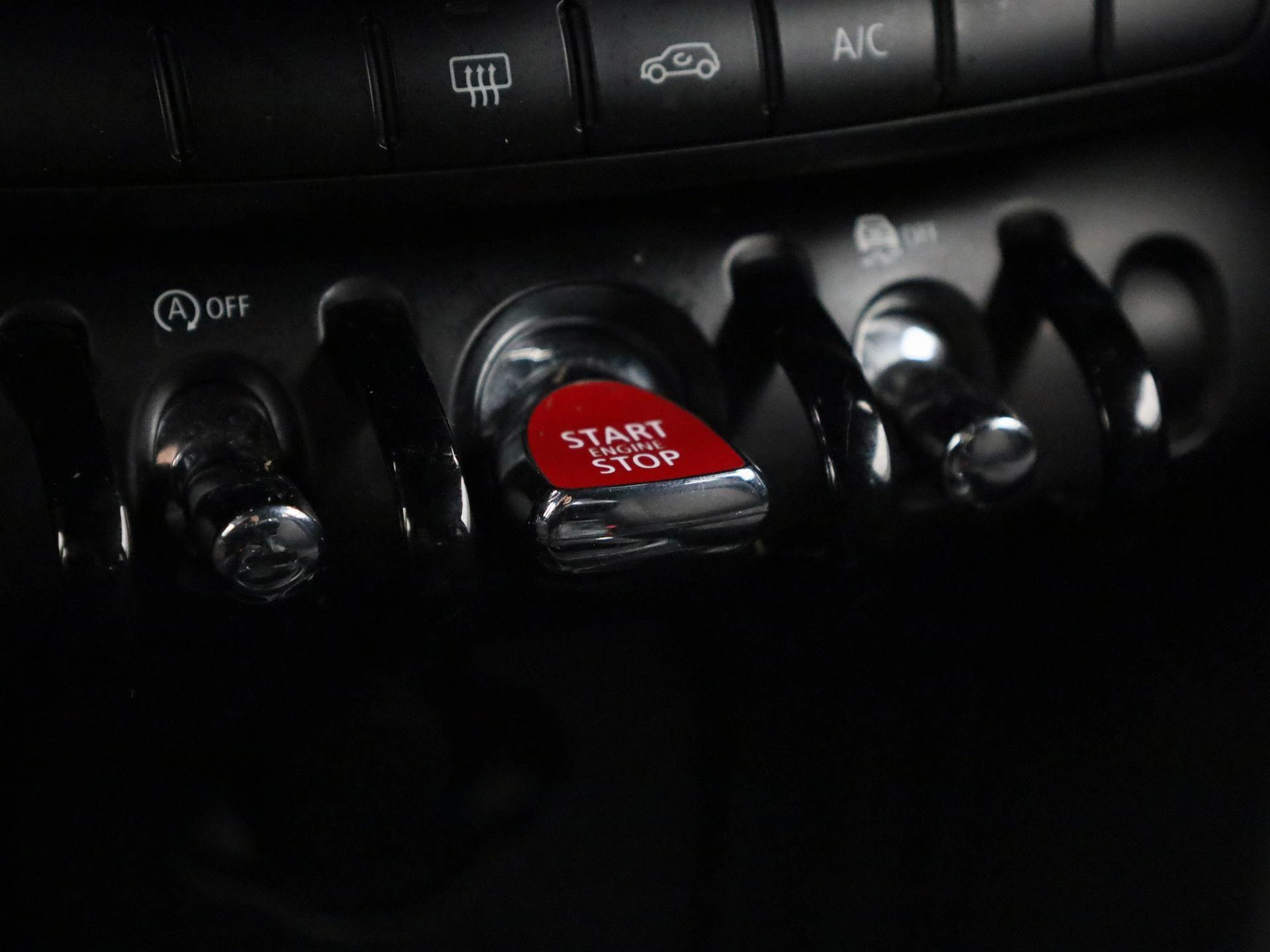 MINI-Cooper-image-17