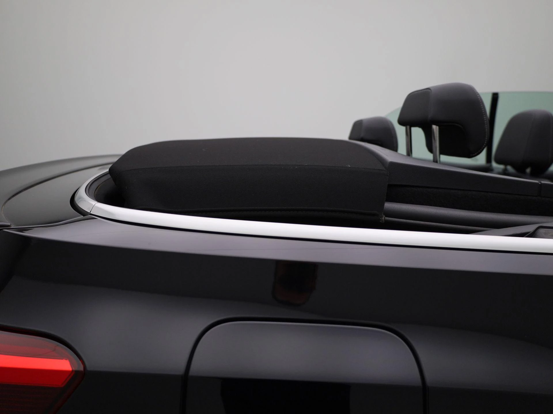 Volkswagen-T-Roc-image-41