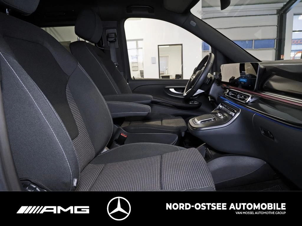 Mercedes-Benz-V-Klasse-image-12