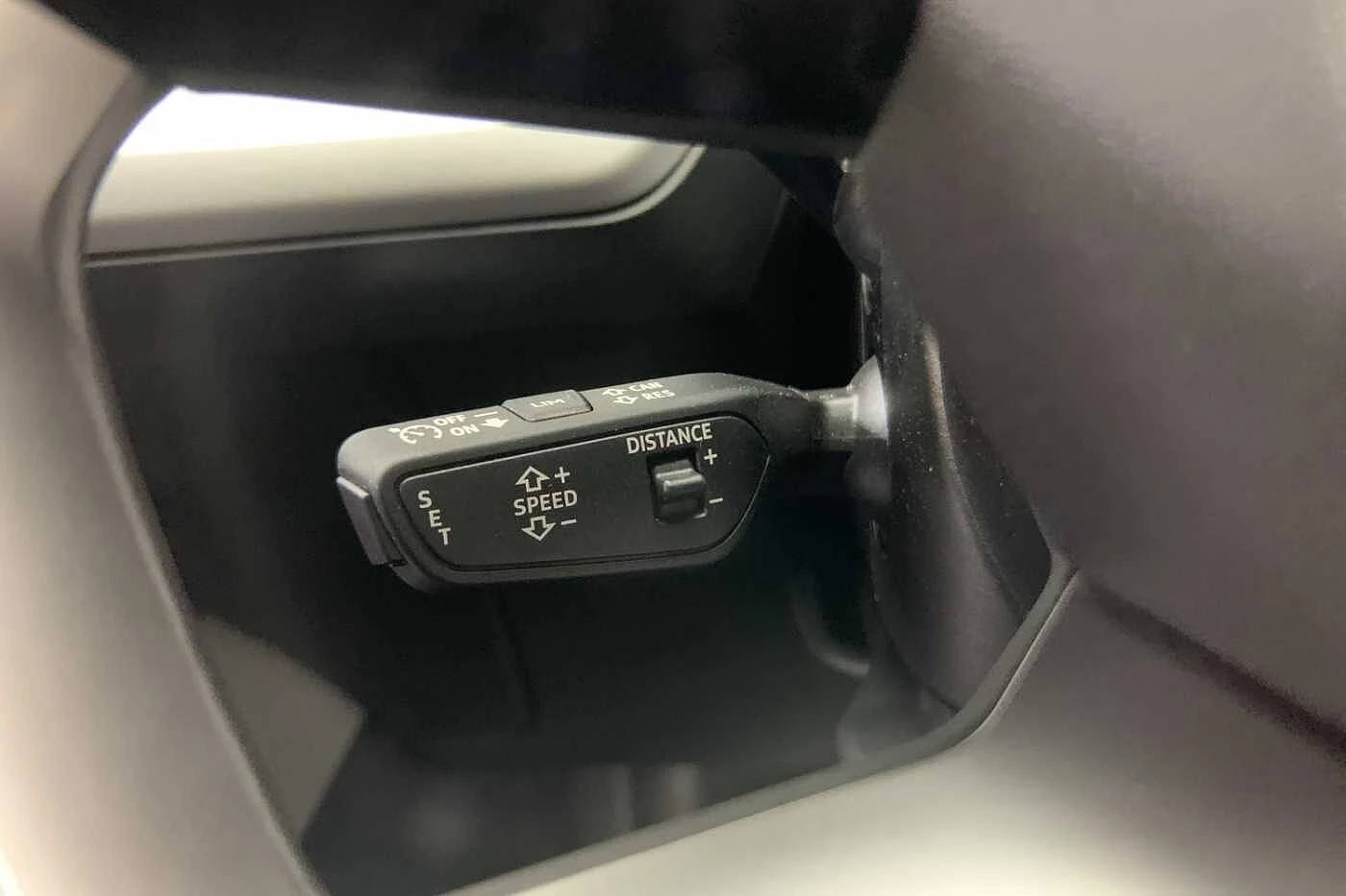 Audi-Q4 Sportback e-tron-image-22