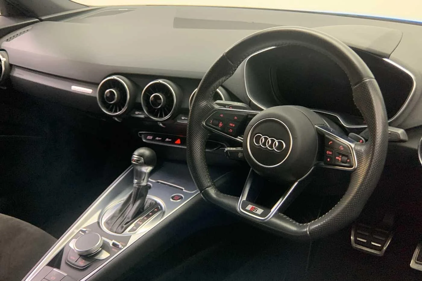 Audi-TT-image-5
