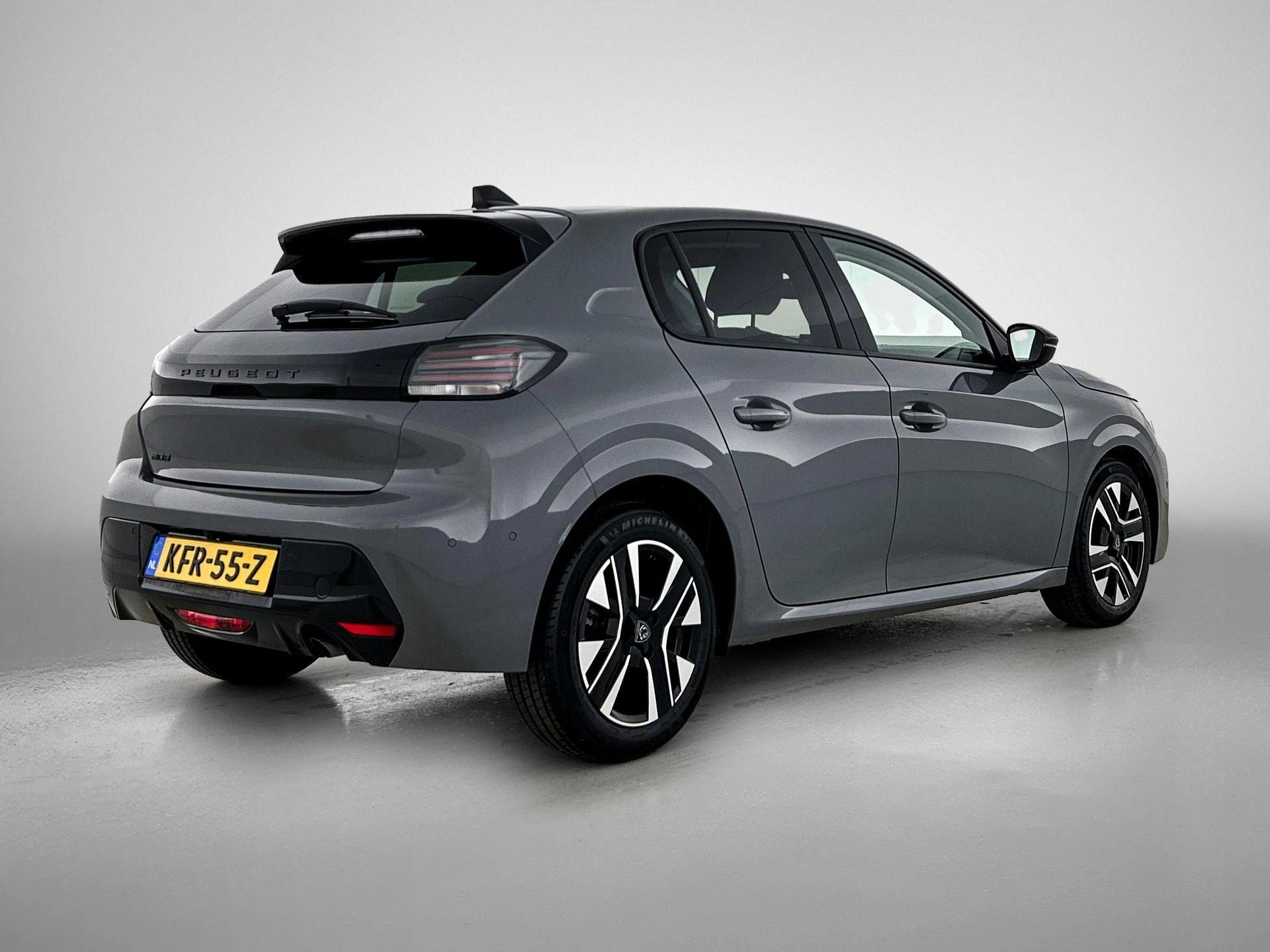Peugeot-208-image-3