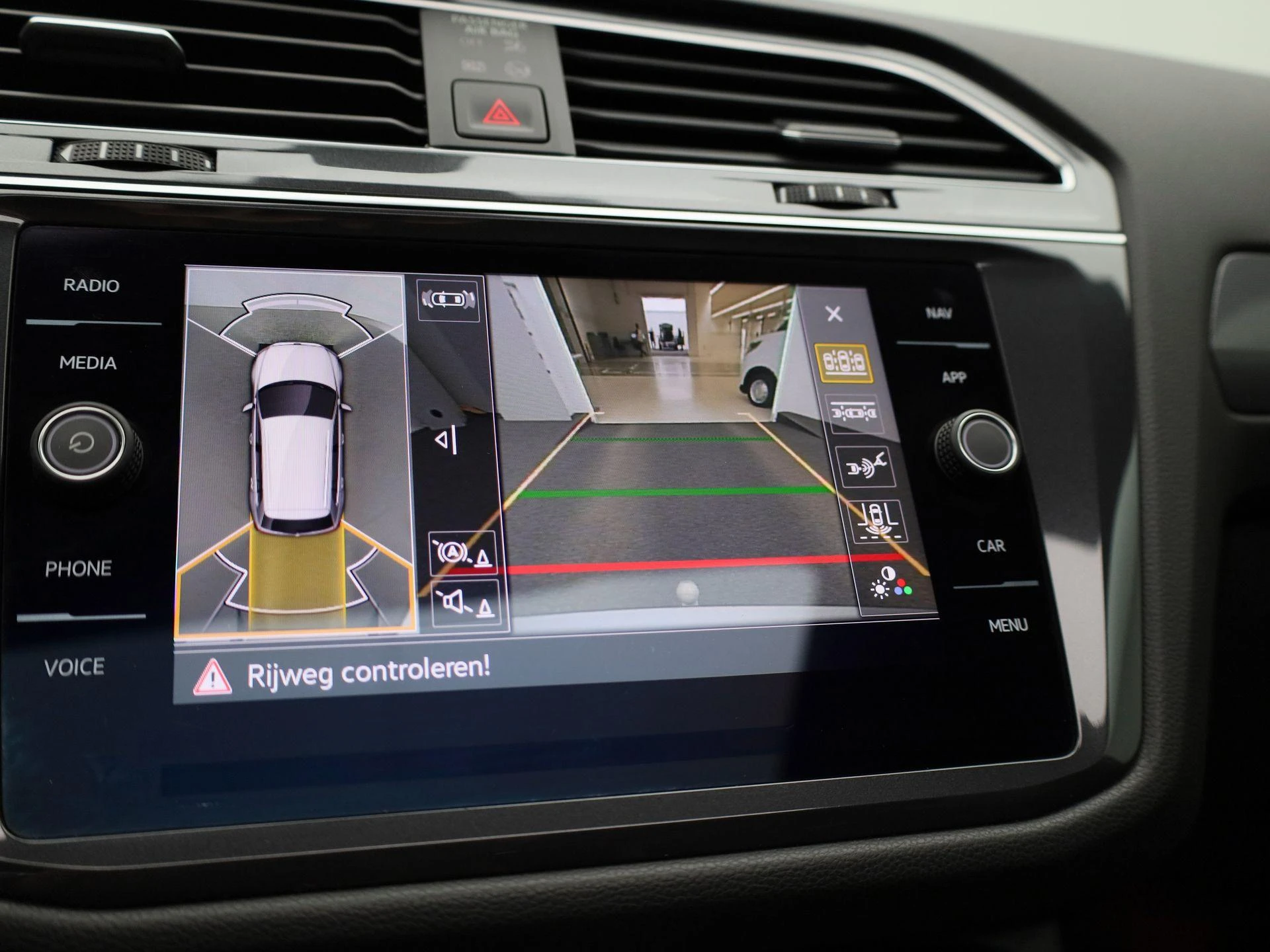 Volkswagen-Tiguan Allspace-image-29