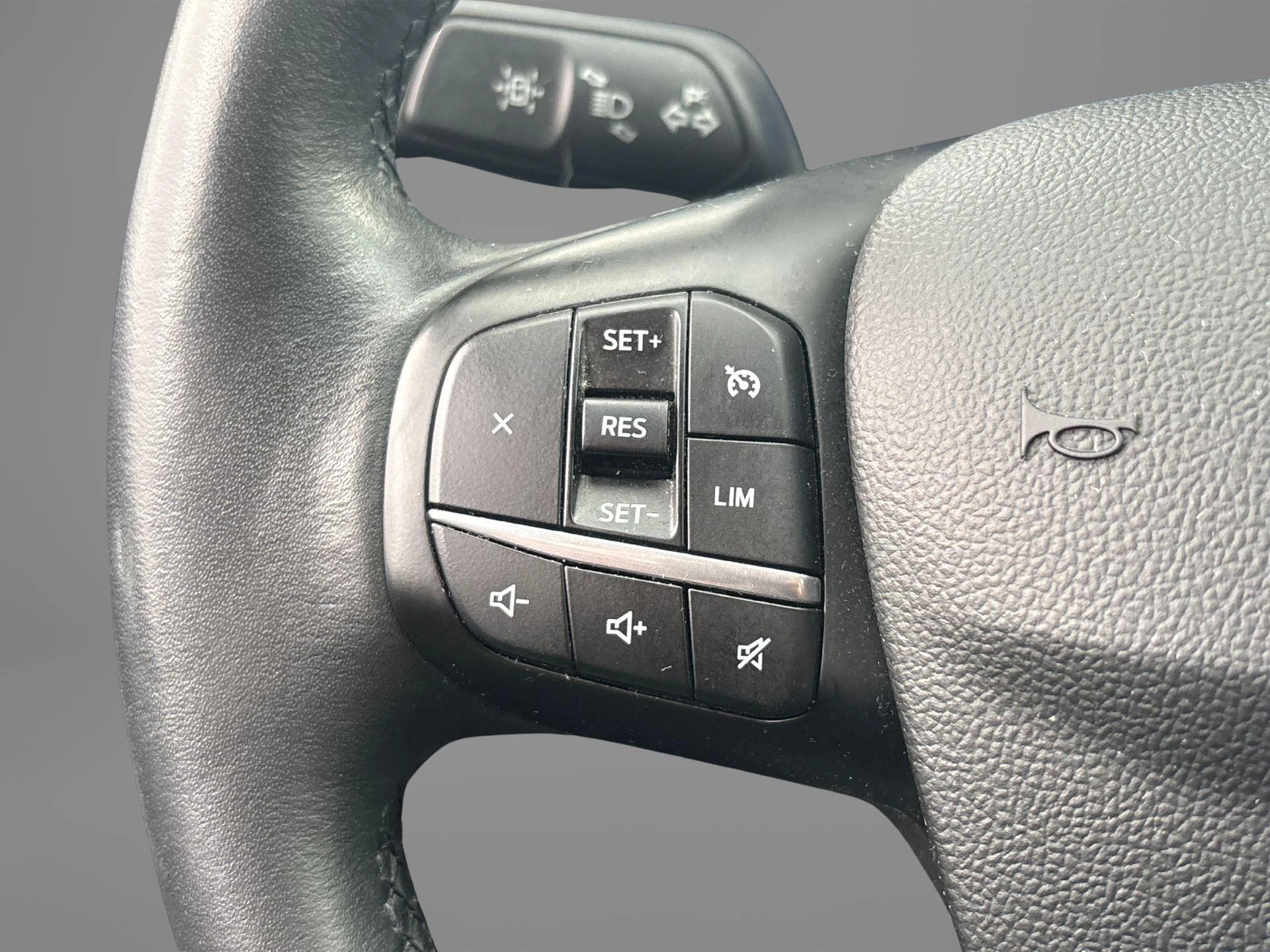 Ford-Kuga-image-5