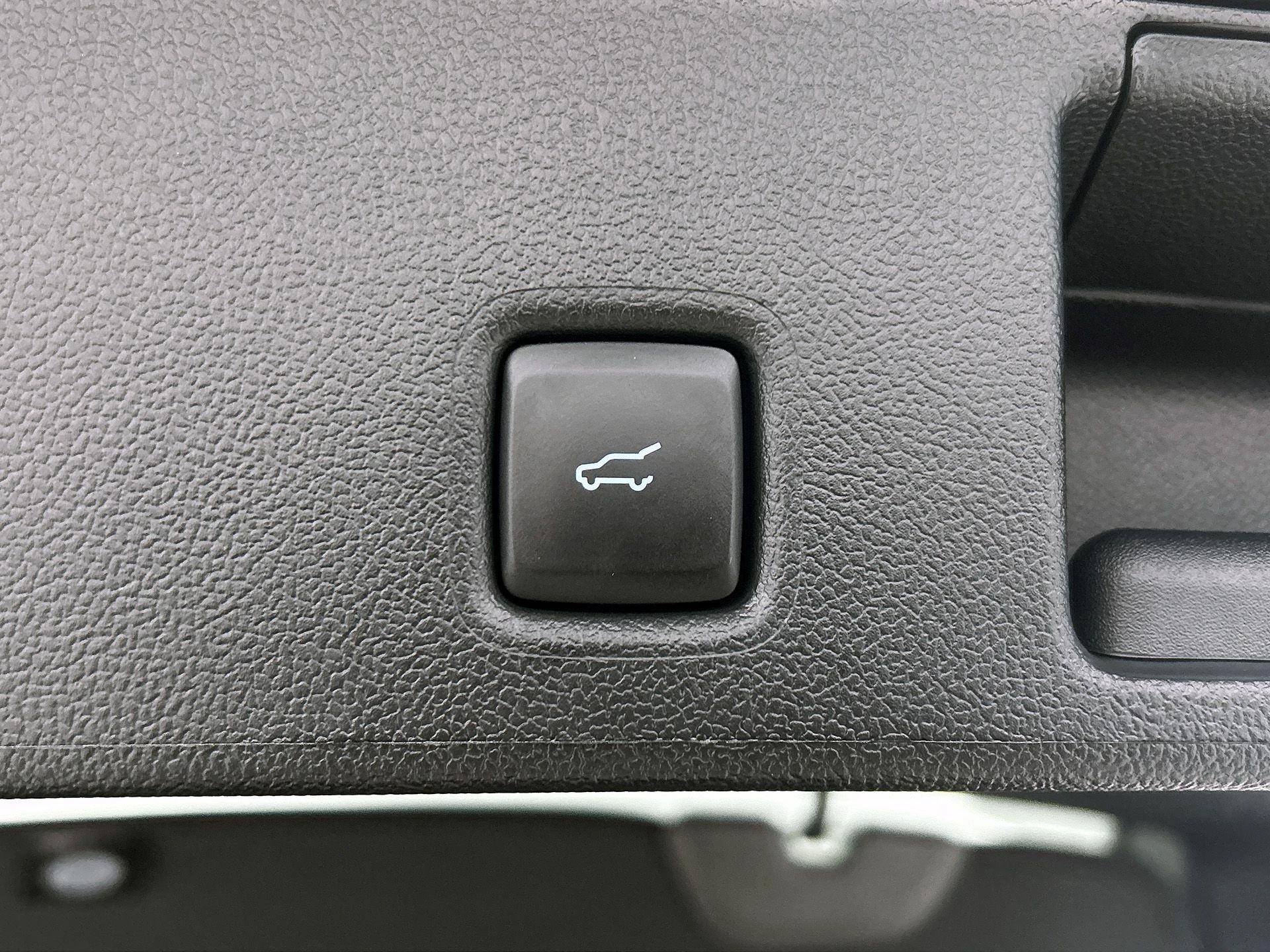 Ford-Kuga-image-30