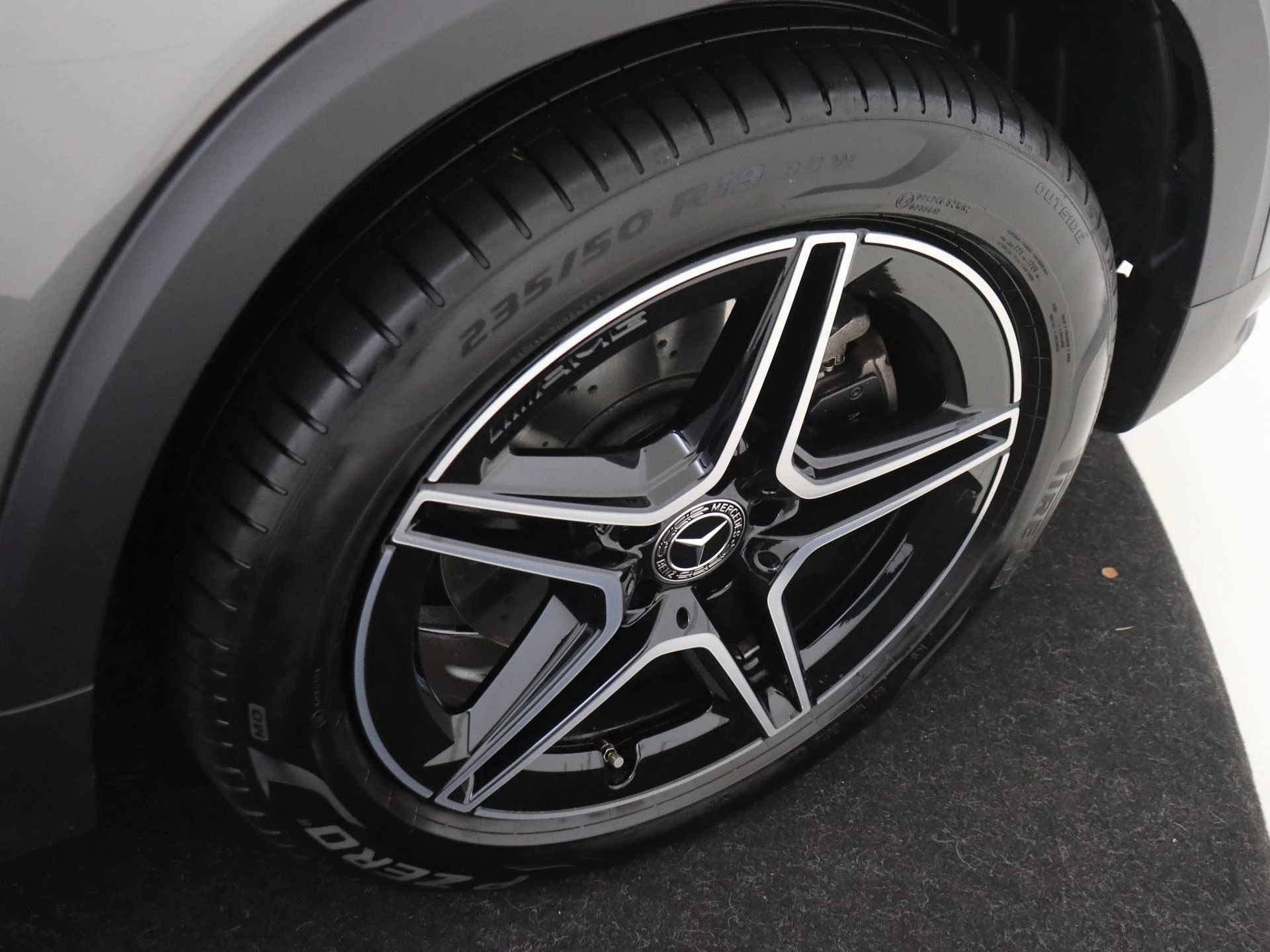 Mercedes-Benz GLB 200 Business Solution AMG 7p.