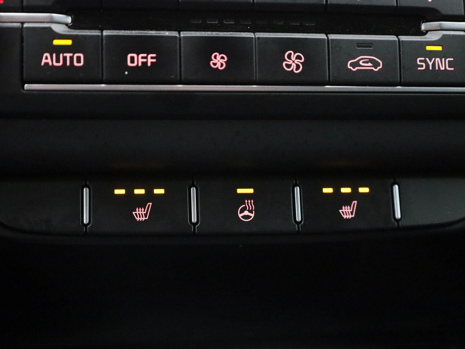 Kia-Ceed Sportswagon-image-18
