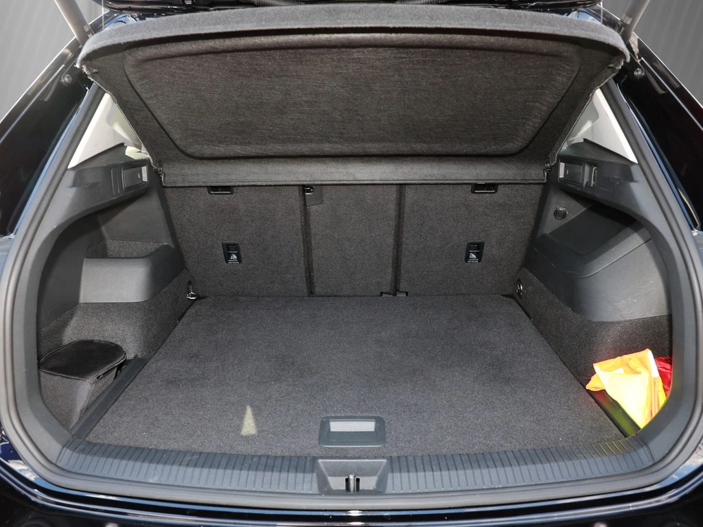 Volkswagen-Tiguan-image-5