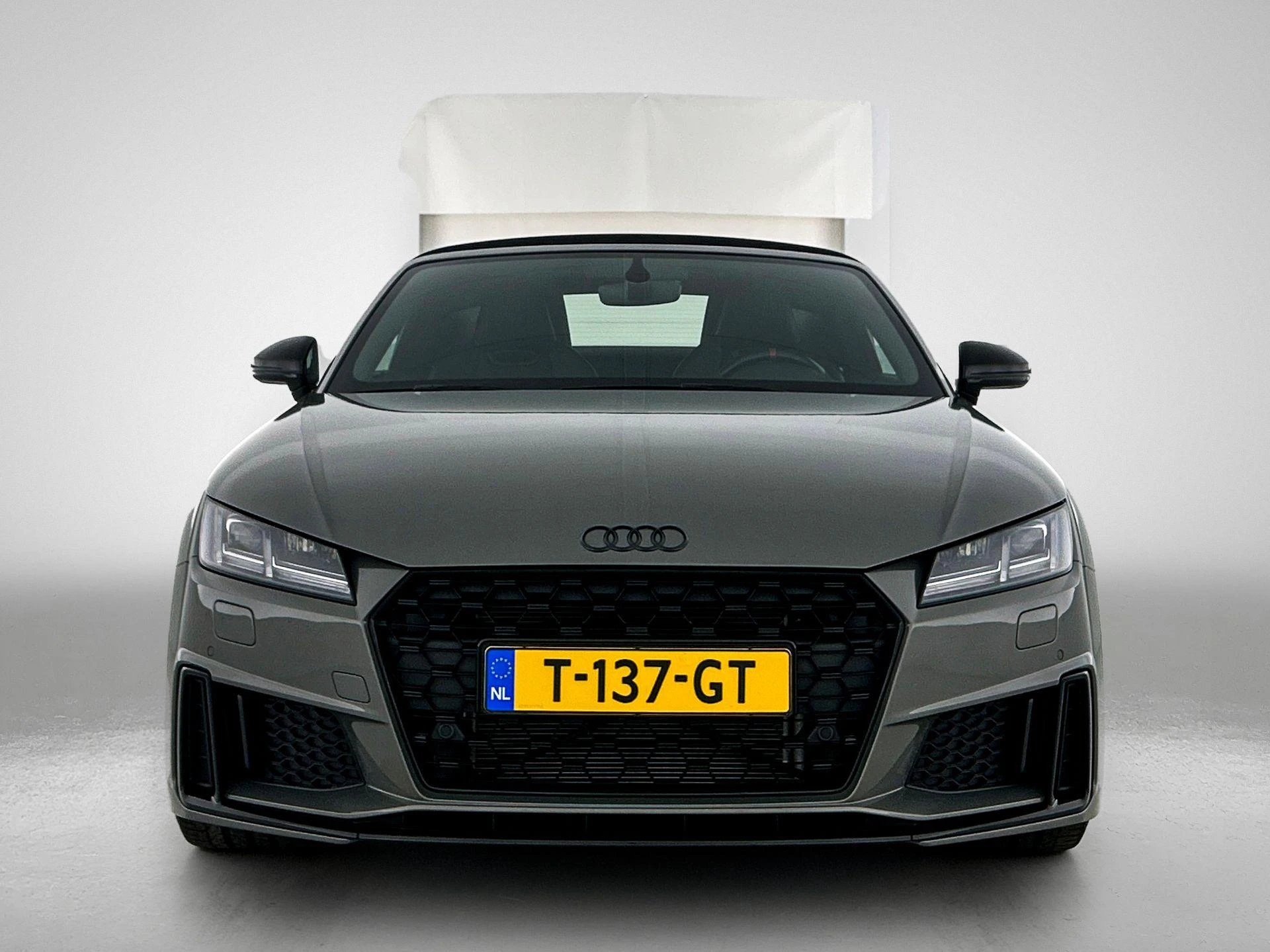 Audi-TT-image-4