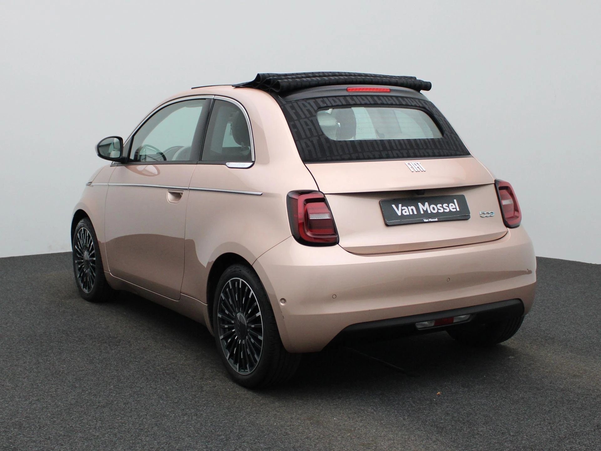 Fiat-500C-image-1