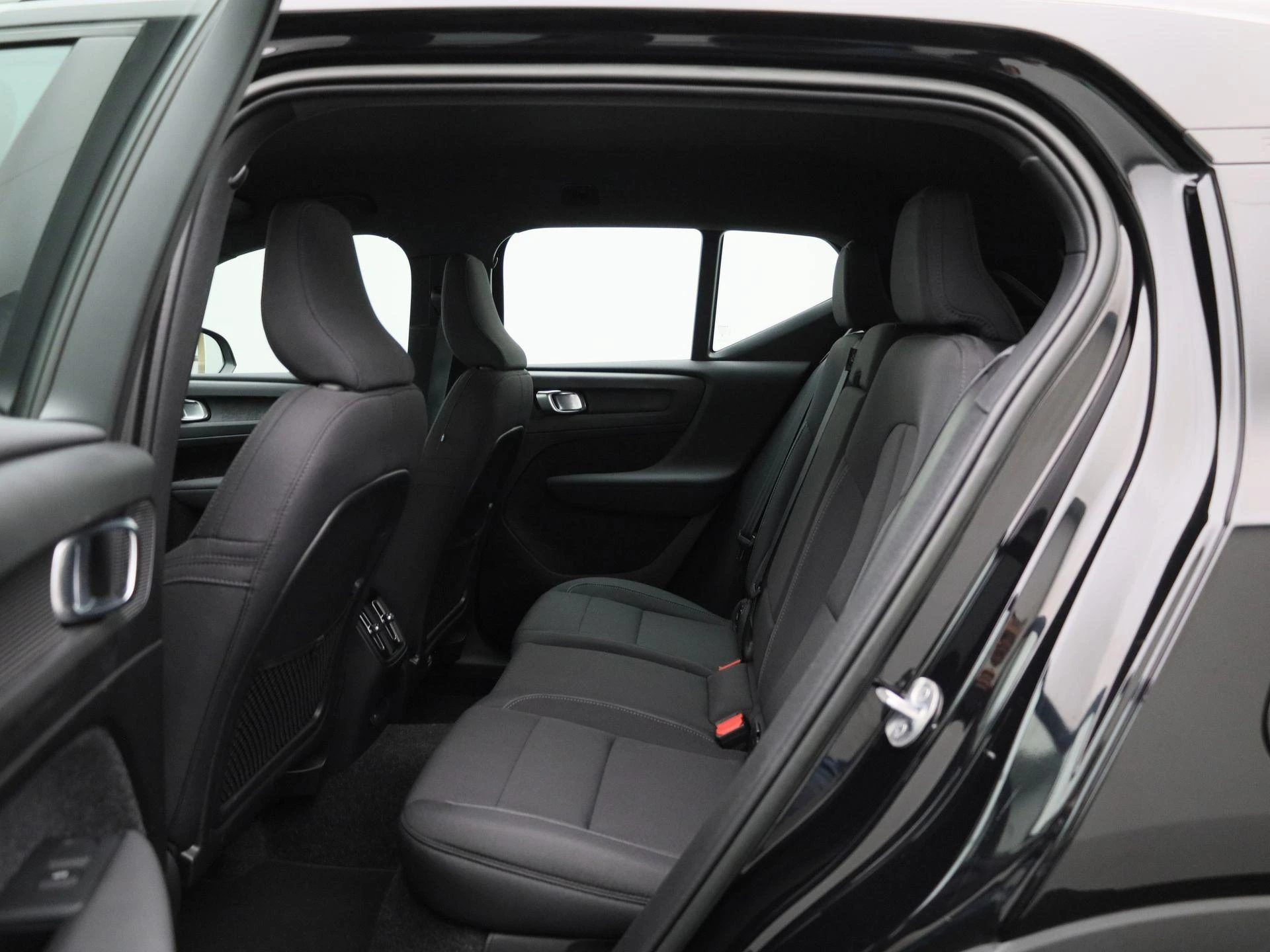 Volvo-XC40-image-9