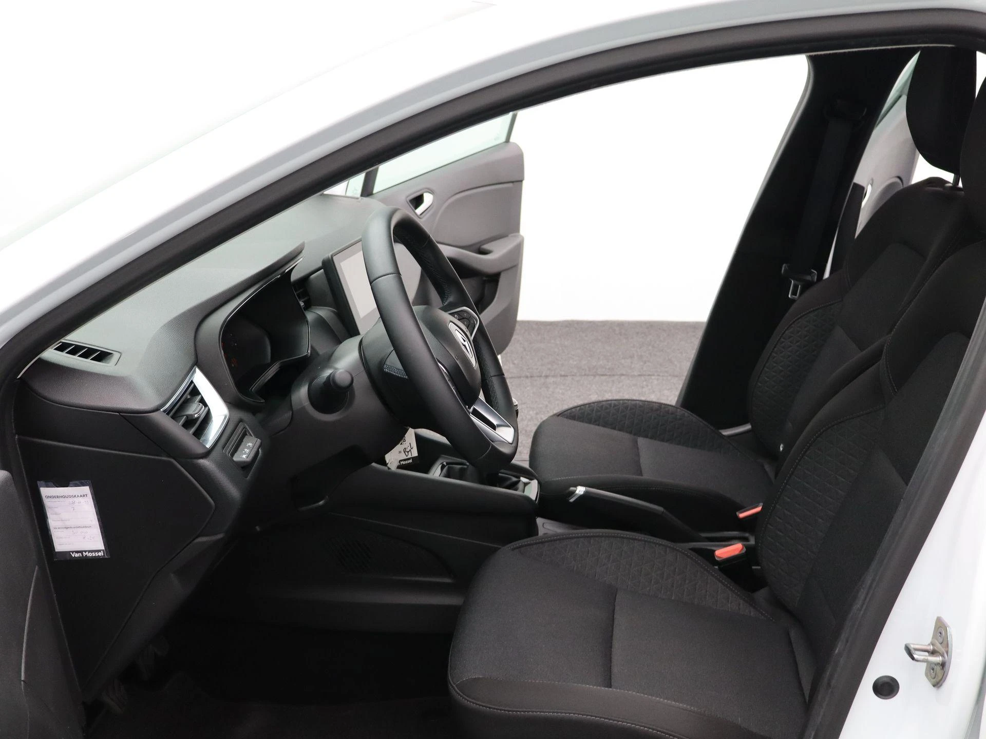 Renault-Clio-image-10