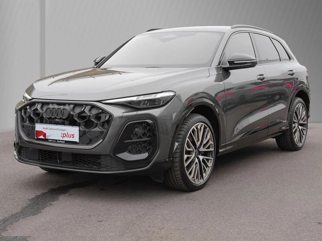 Audi Q5 2.0 TDI S line edition one Tech pro AHK Matrix