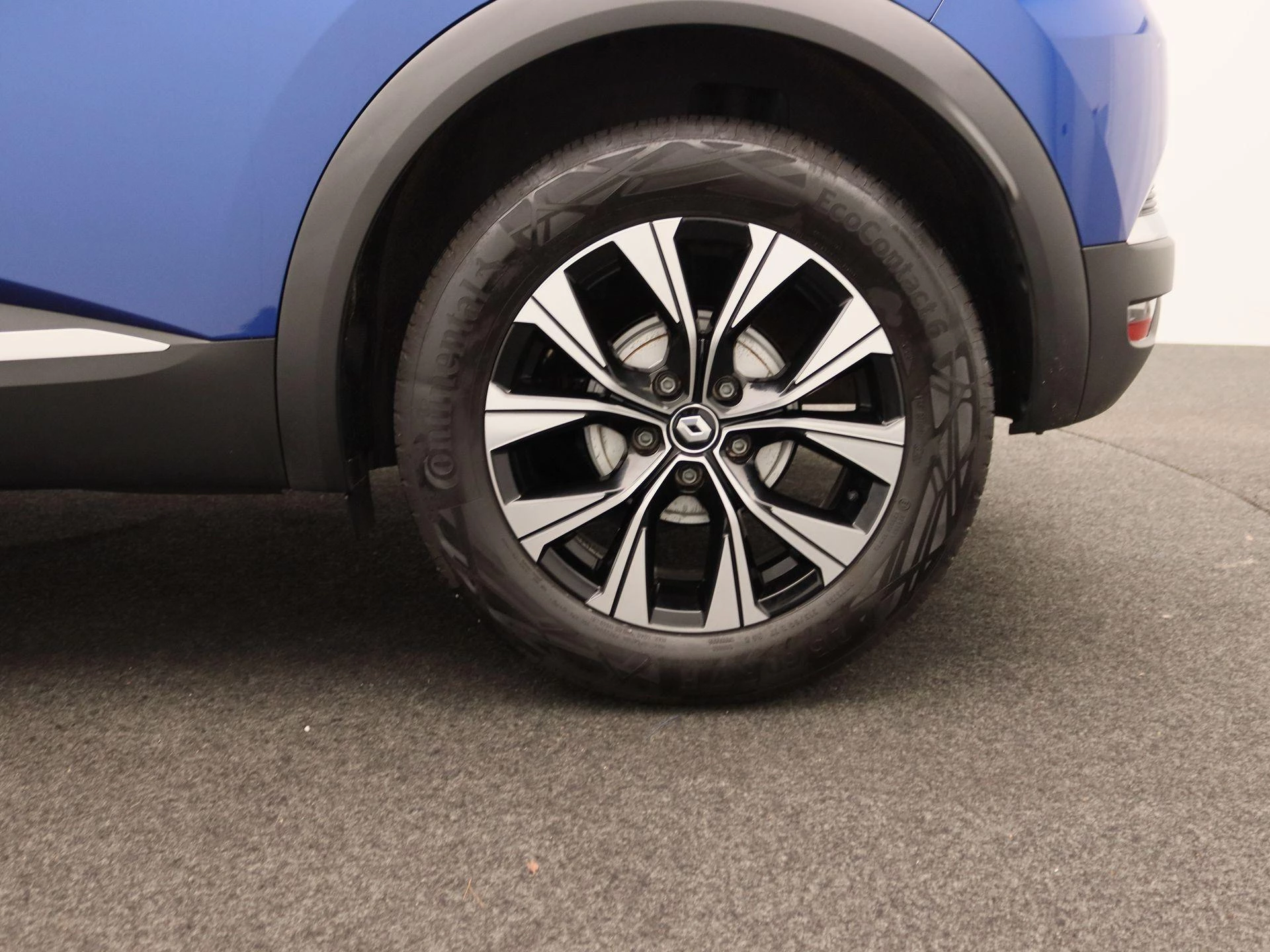 Renault-Captur-image-13