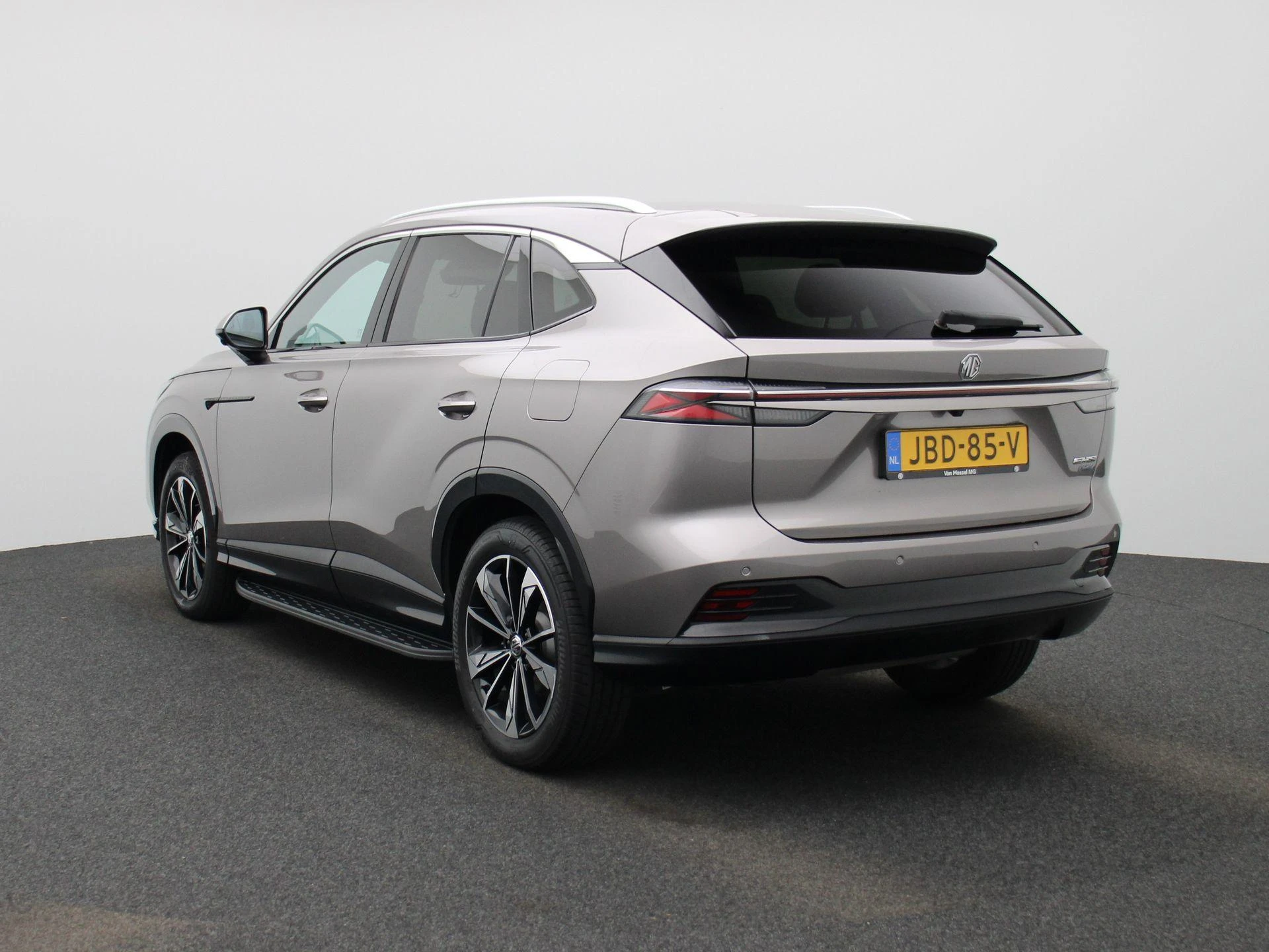 MG-HS-image-2