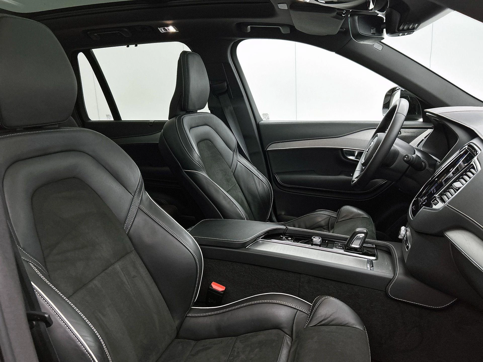 Volvo-XC90-image-37