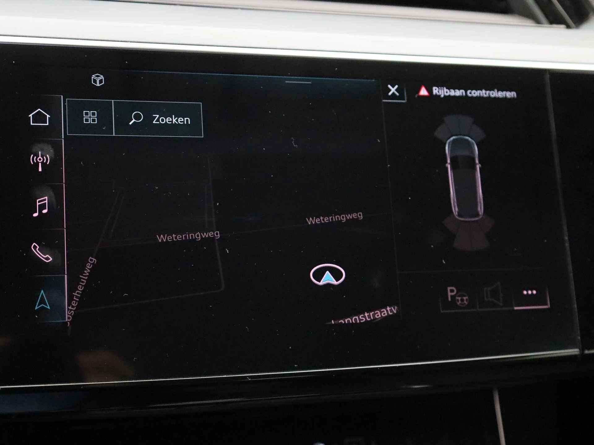 Audi-e-tron-image-24