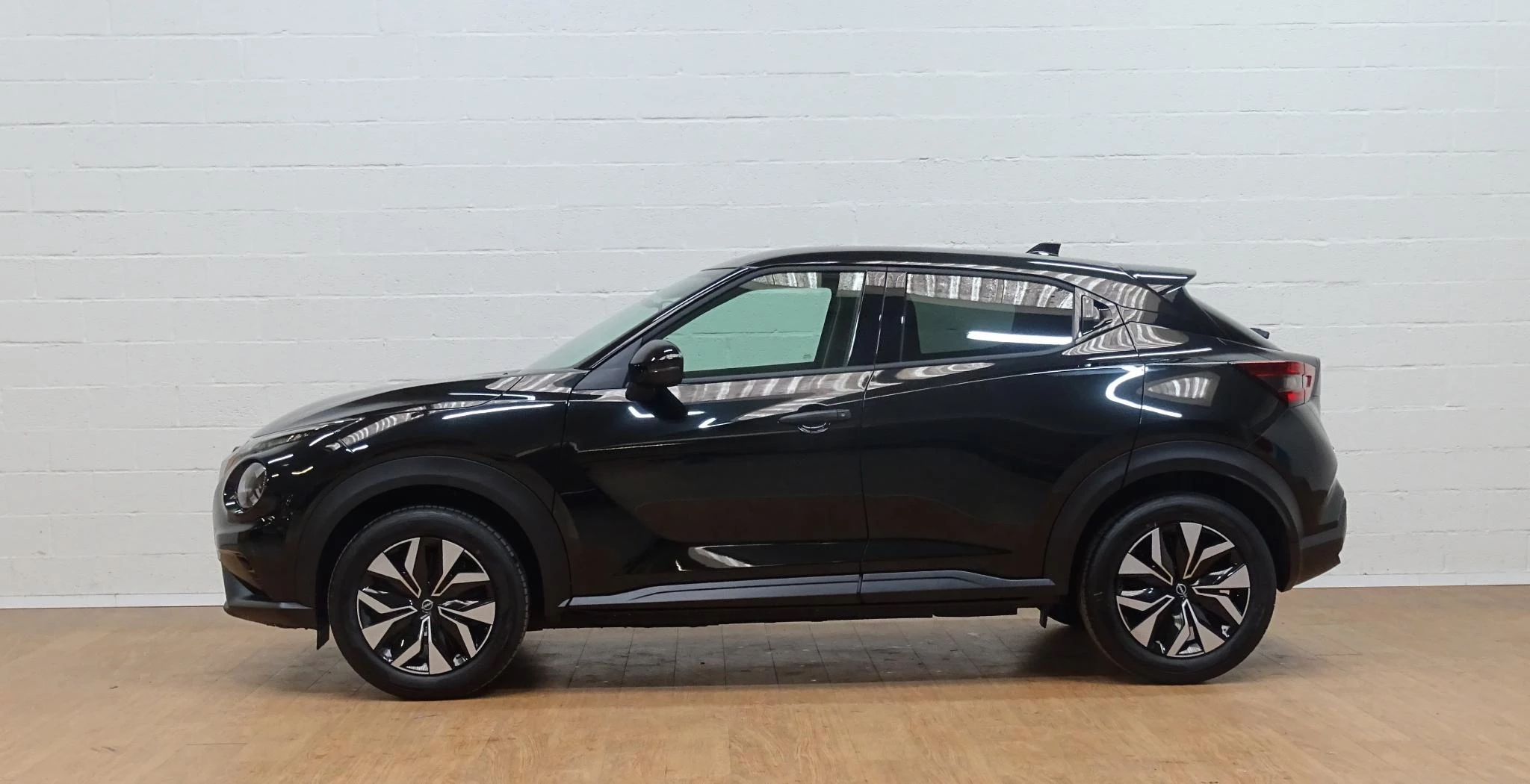 Nissan Juke 1.0 DIG-T Acenta automaat