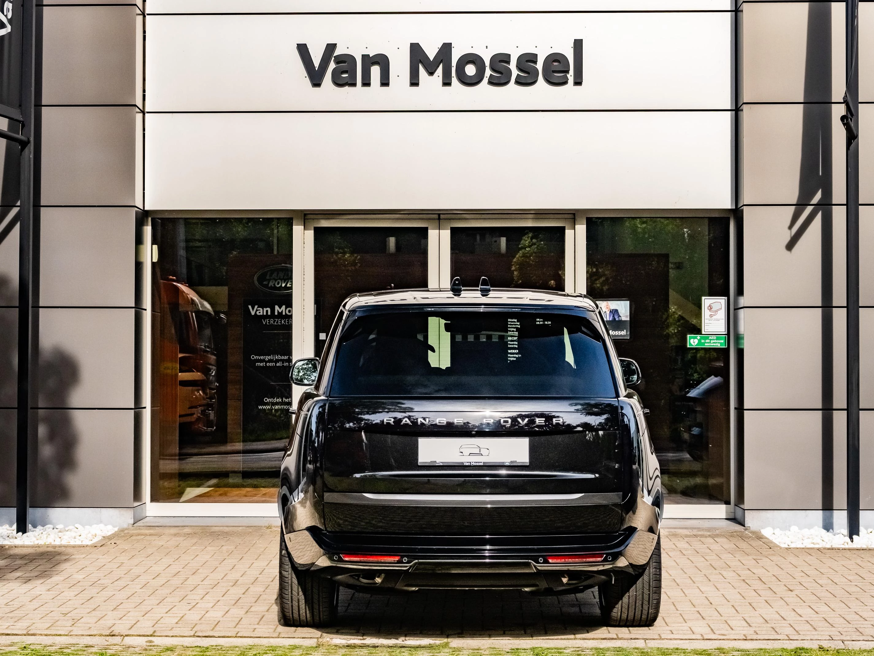 Land Rover Range Rover HSE P460e