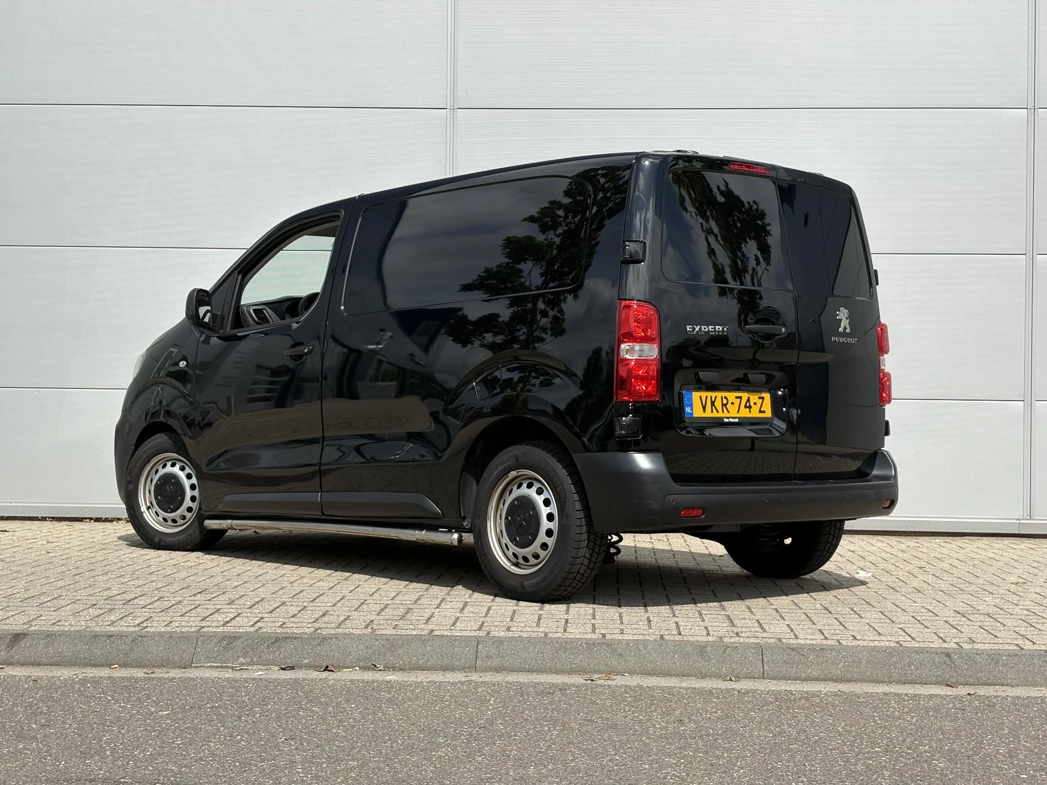 Peugeot Expert 1.5 BlueHDI 120 Compact Premium