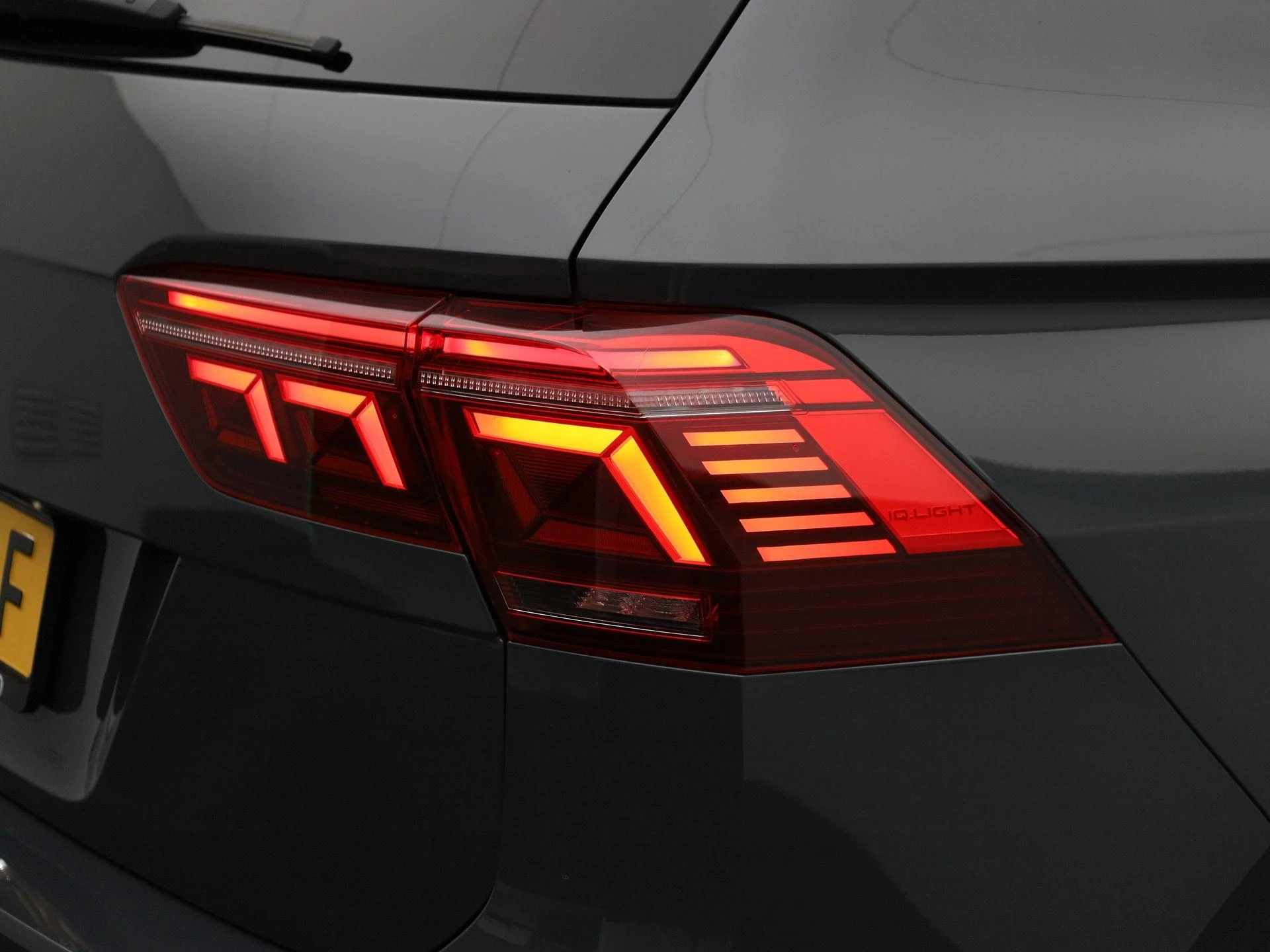 Volkswagen-Tiguan-image-35