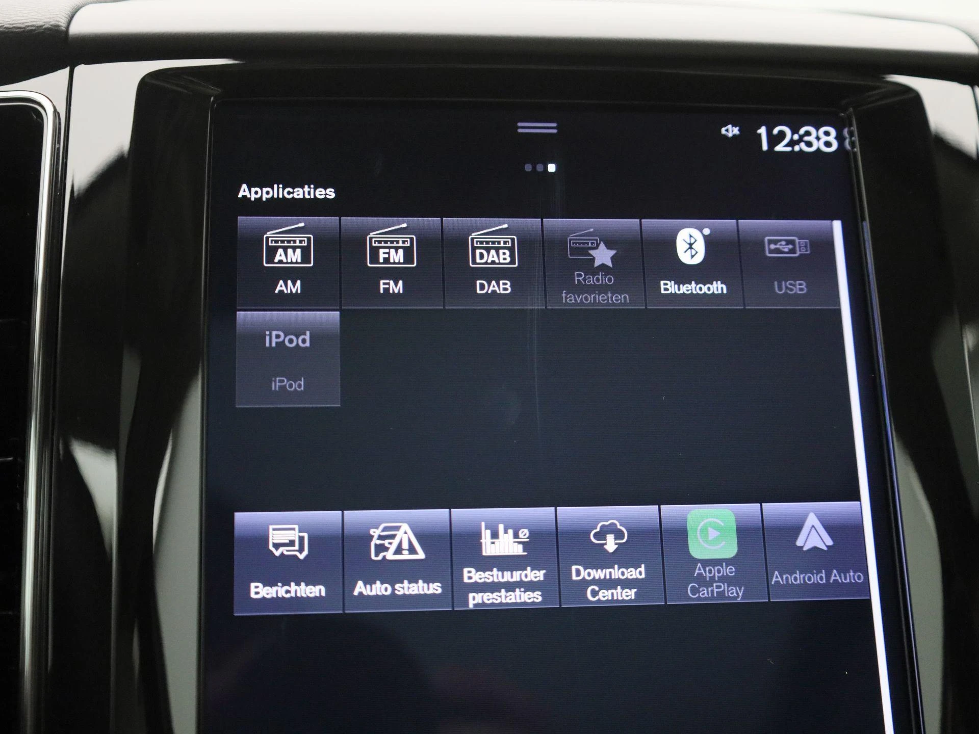Volvo-XC60-image-27