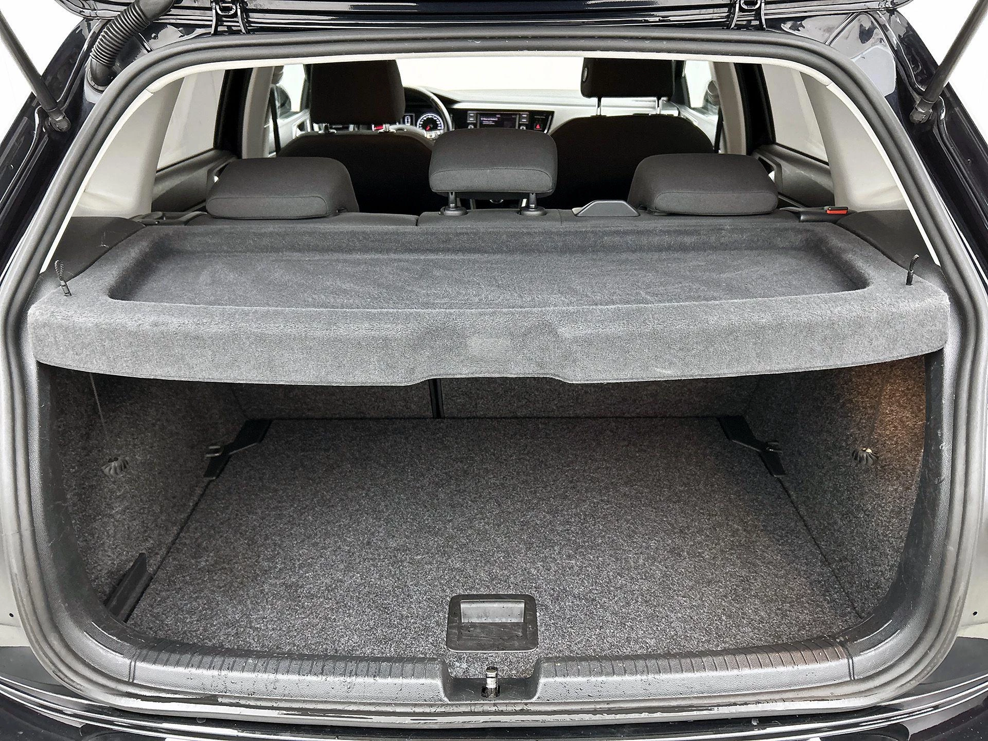 Volkswagen-Polo-image-20