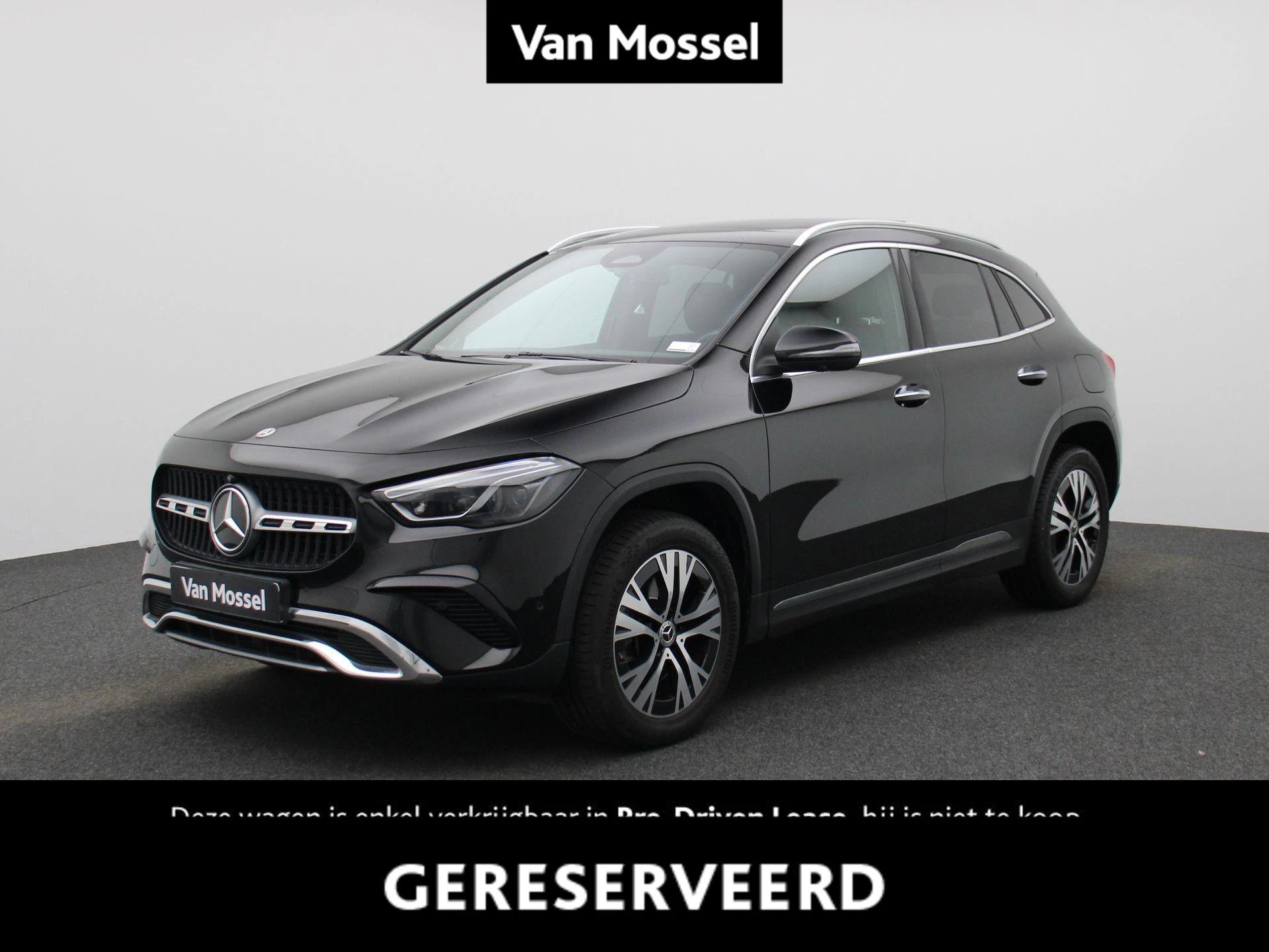 Mercedes-Benz-GLA-image-0