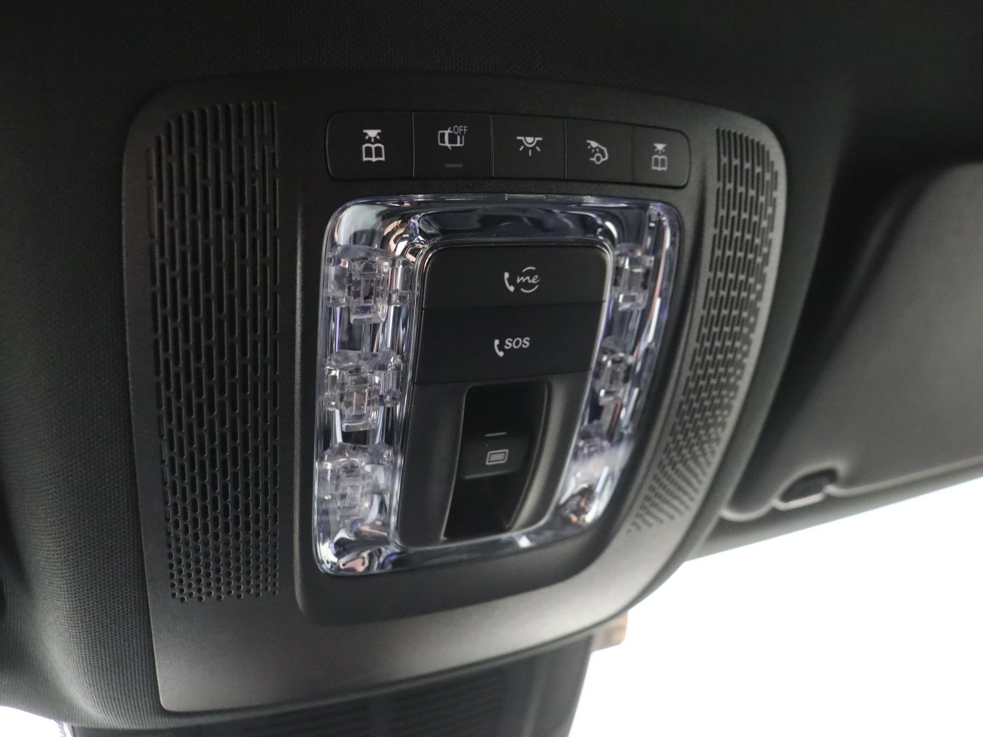 Mercedes-Benz-GLE-image-22