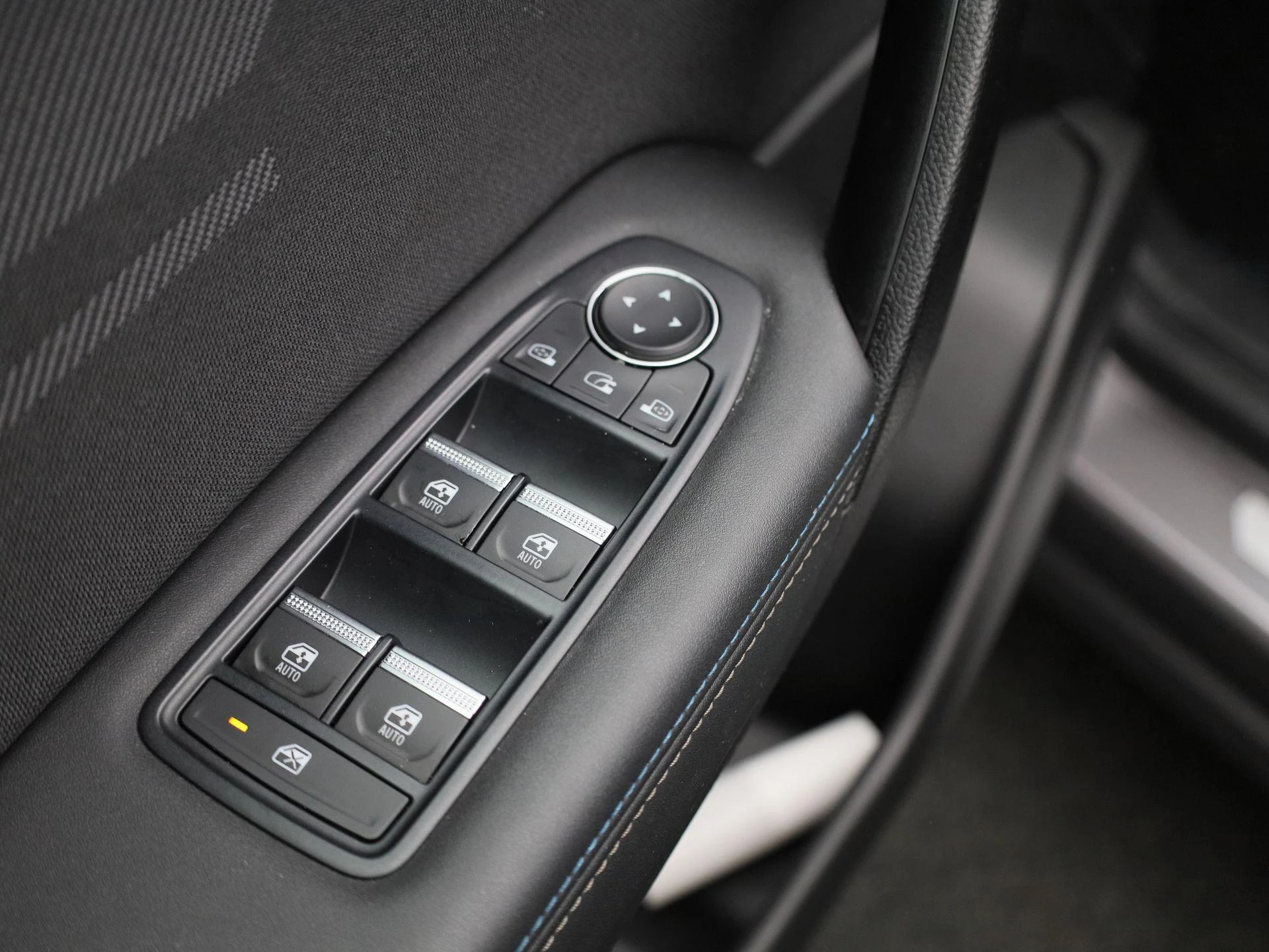 Renault-Captur-image-31