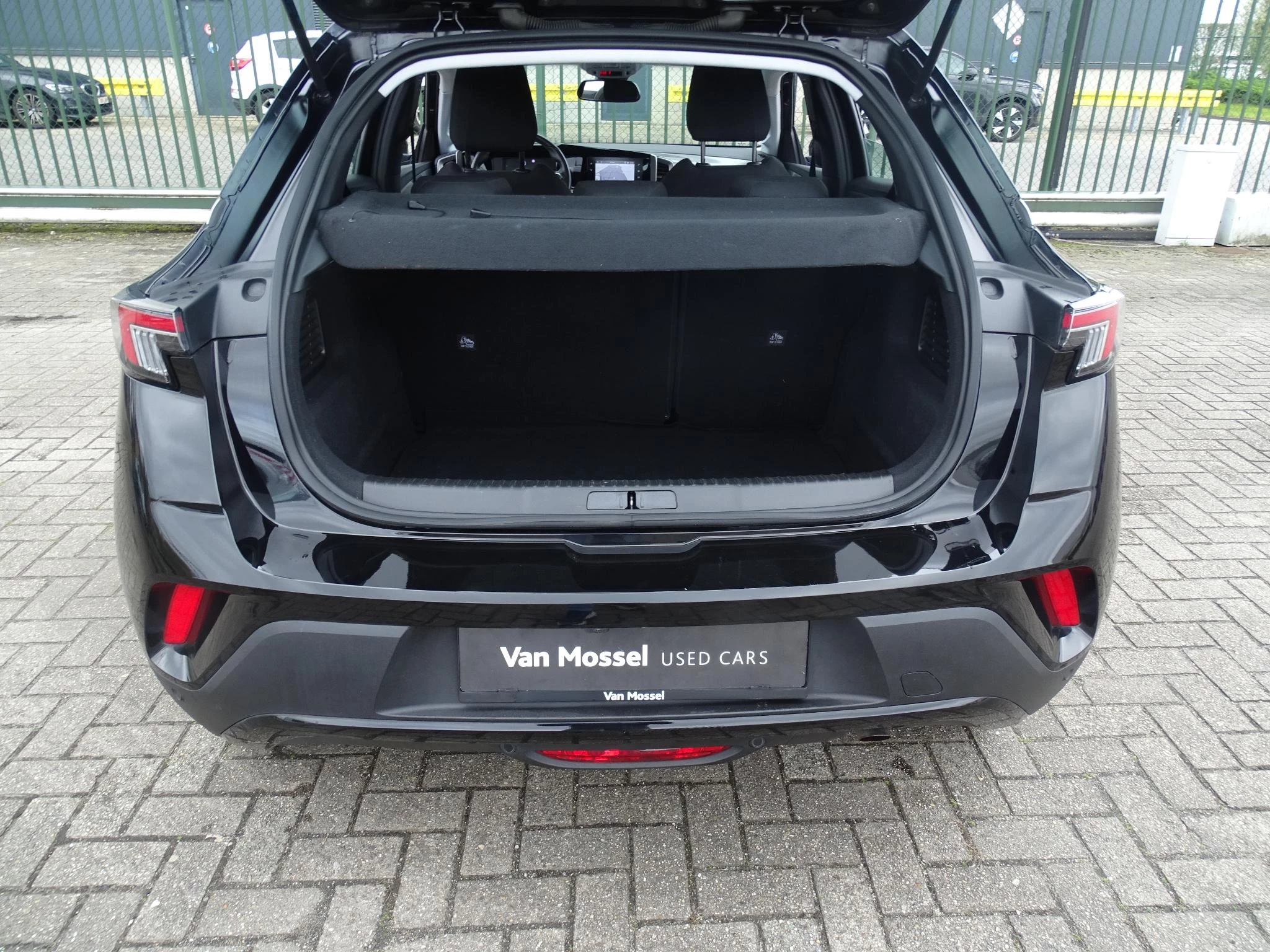 Opel Mokka 1.2T Edition+gps+camera+park pilot achteraan