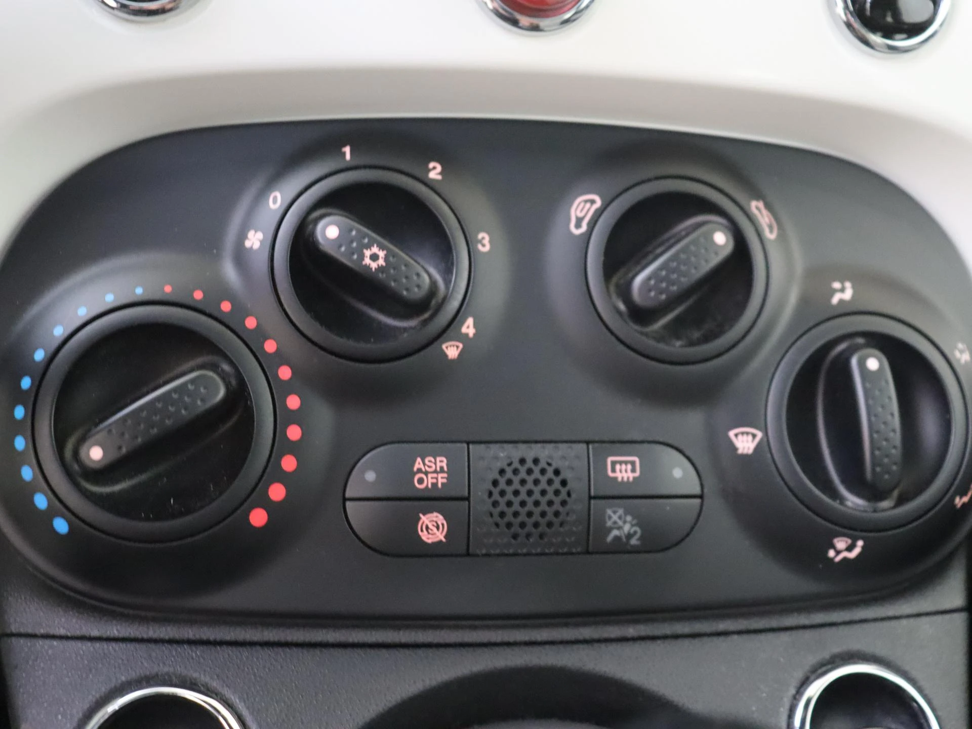 Fiat-500-image-19