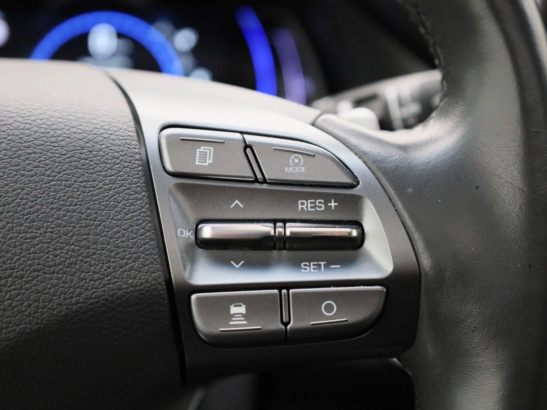 Hyundai-IONIQ-image-25