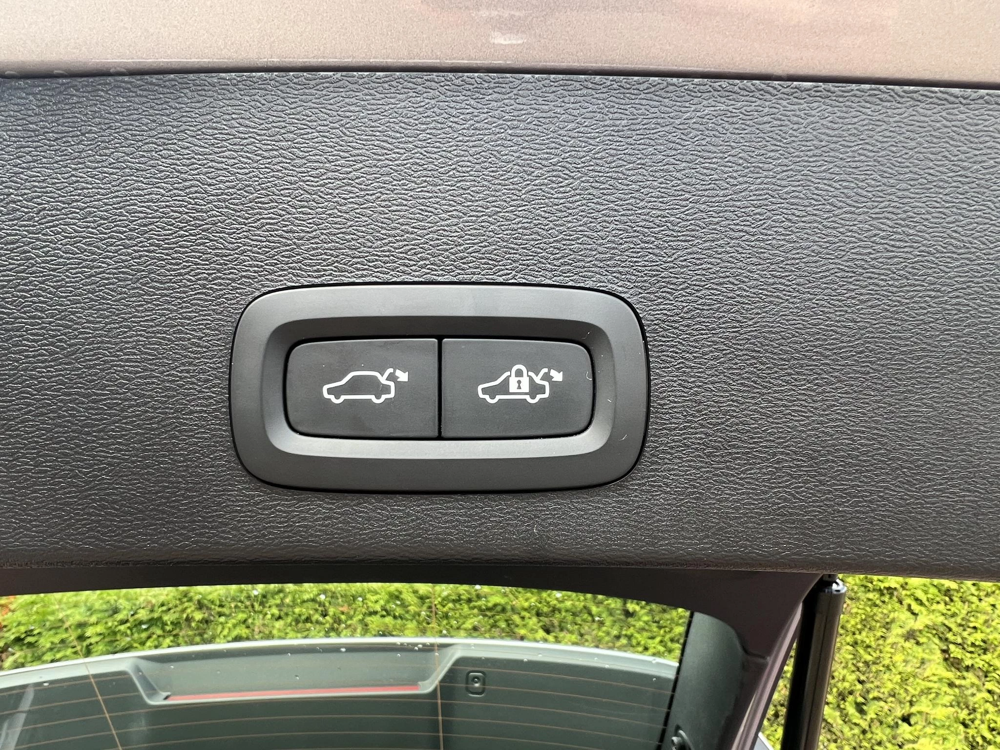 Volvo XC40 B4 Plus Dark Harman Kardon Trekhaak Aut.