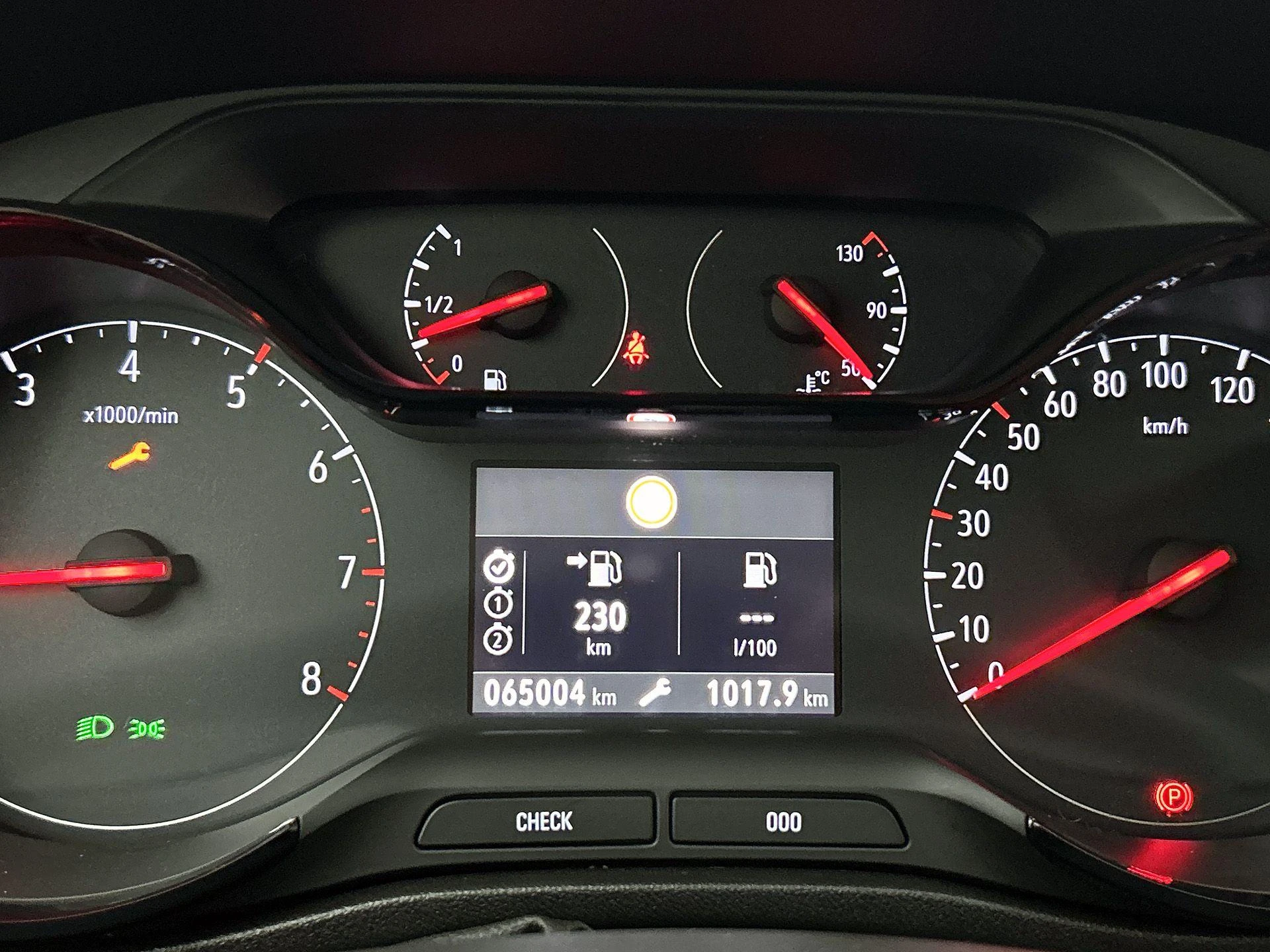 Opel-Crossland X-image-11