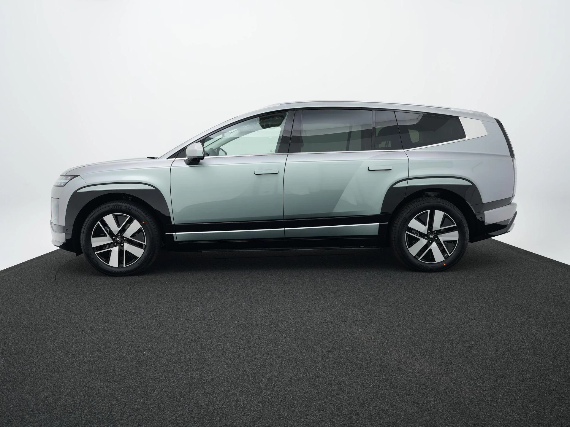 Hyundai-IONIQ 9-image-3