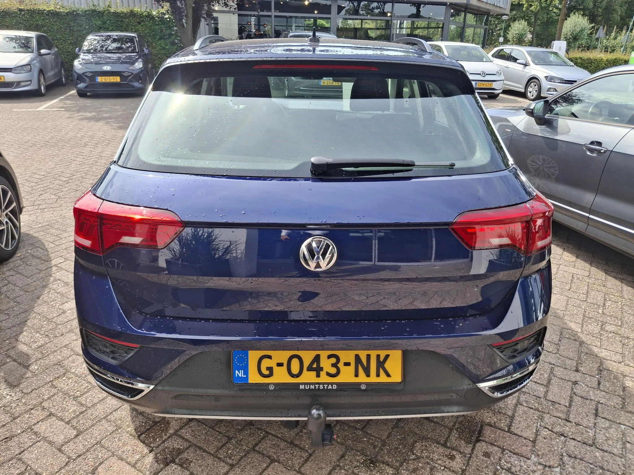 Volkswagen-T-Roc-image-4